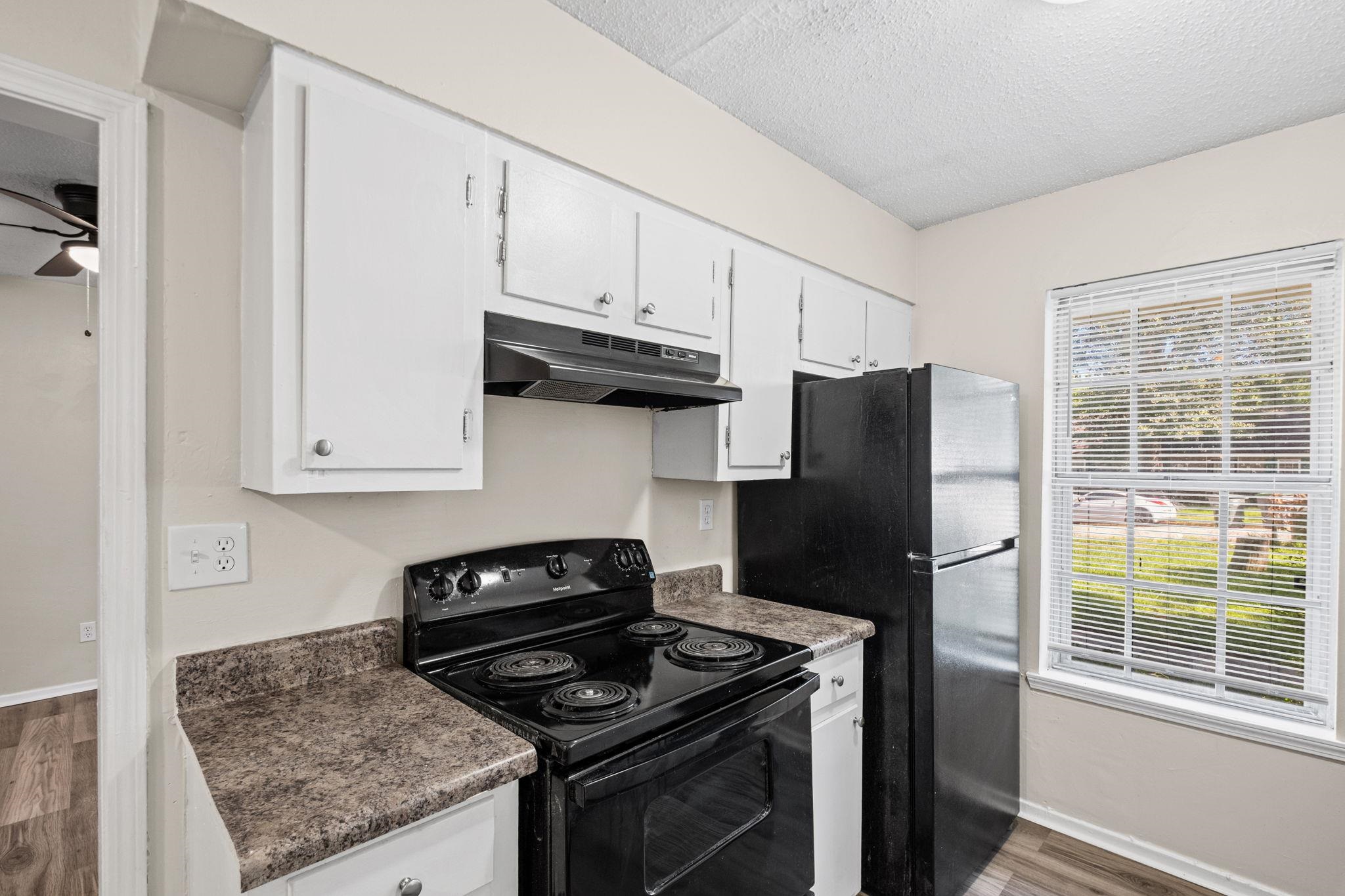 3887 Houghton Cv Property Photo 11
