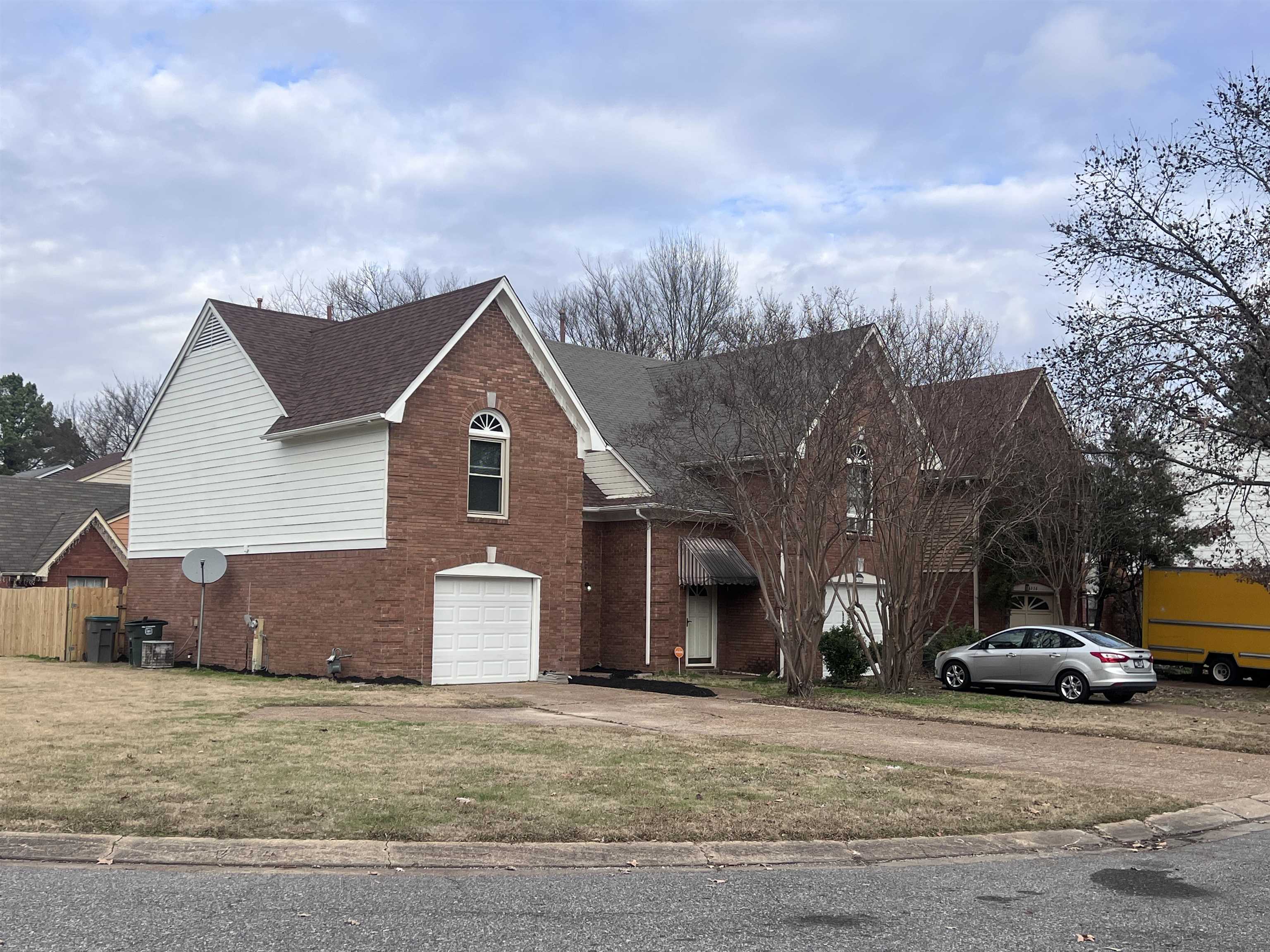 6320 Kirby Downs Dr Property Photo 4