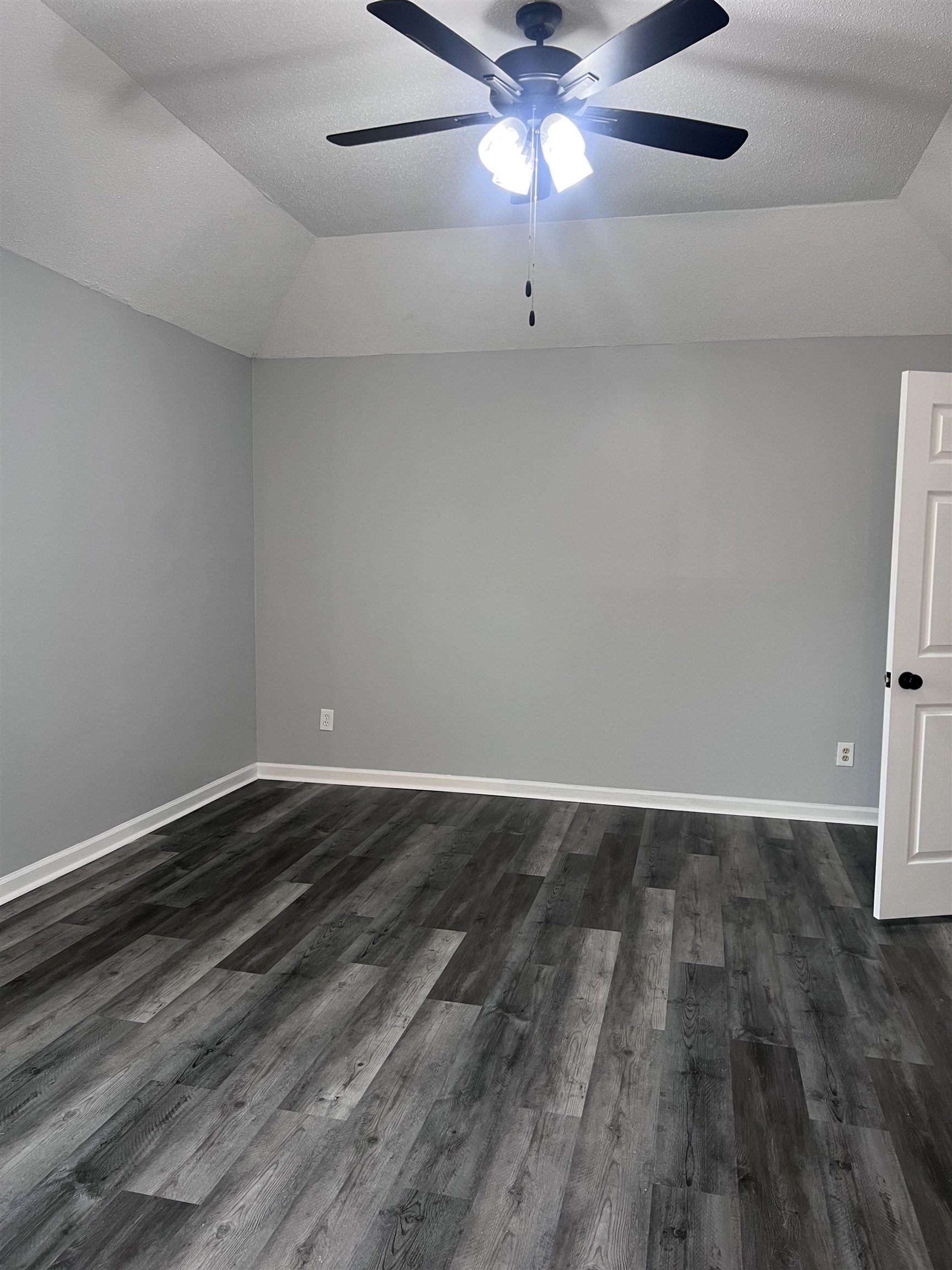 6320 Kirby Downs Dr Property Photo 26