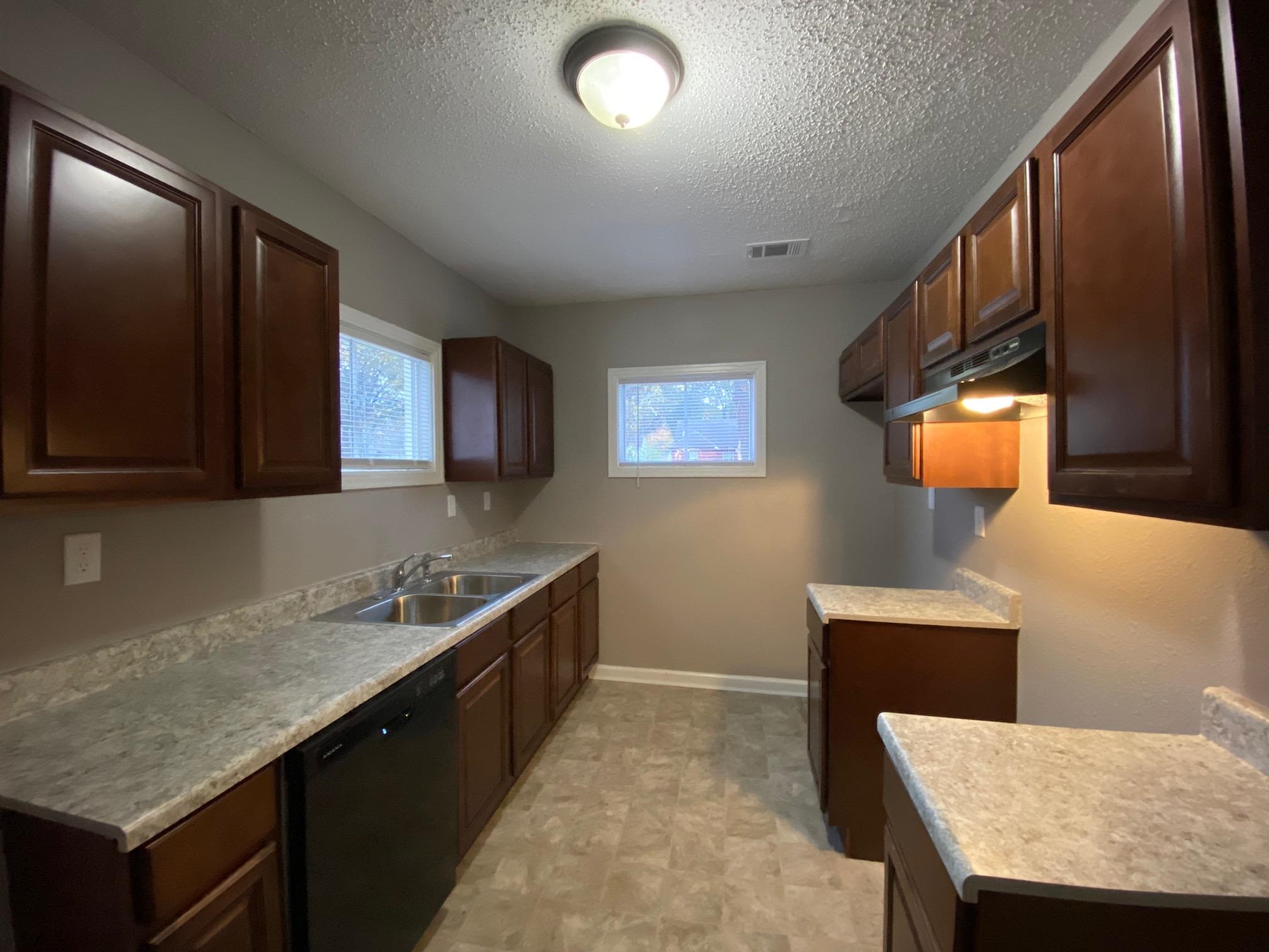 2731 Burns Ave Property Photo 4