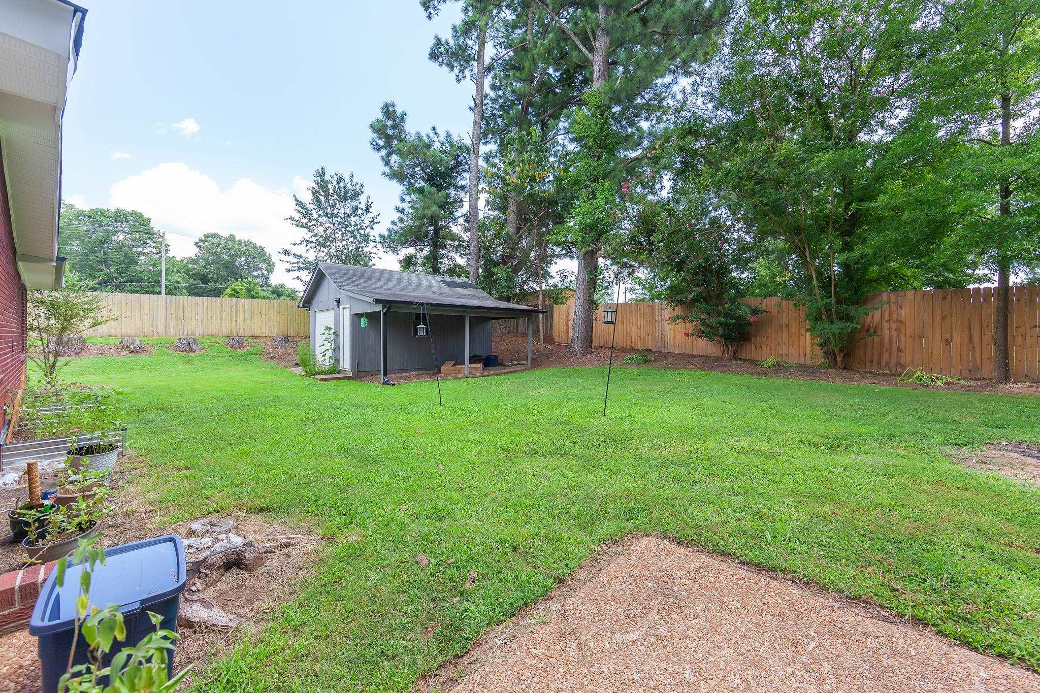 16 Oak Grove Rd Property Photo 26