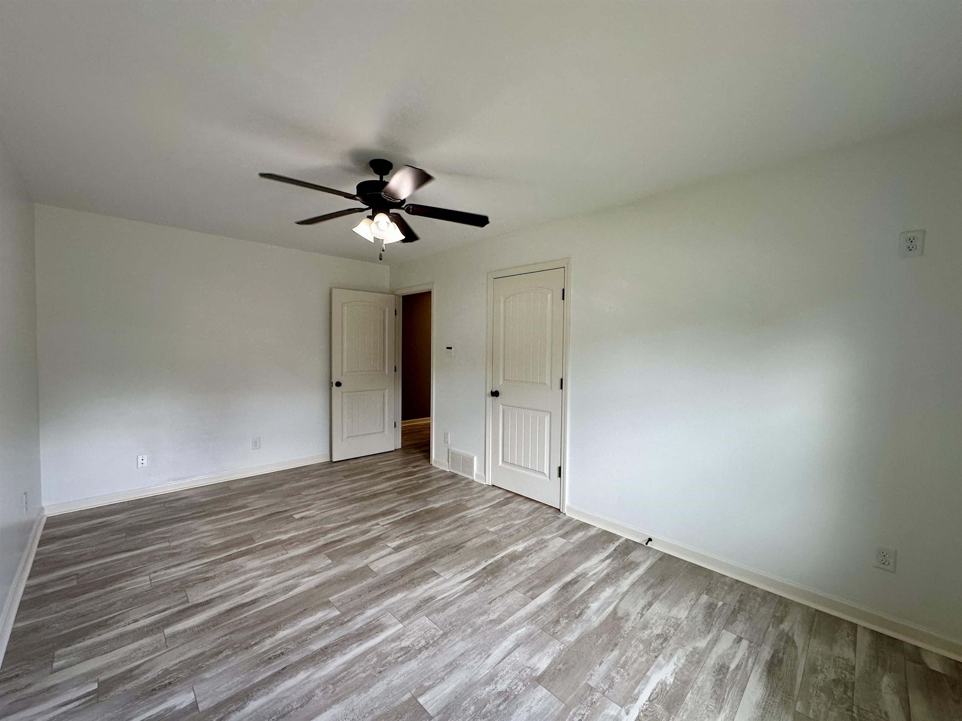 40 Green Hills Dr Property Photo 25
