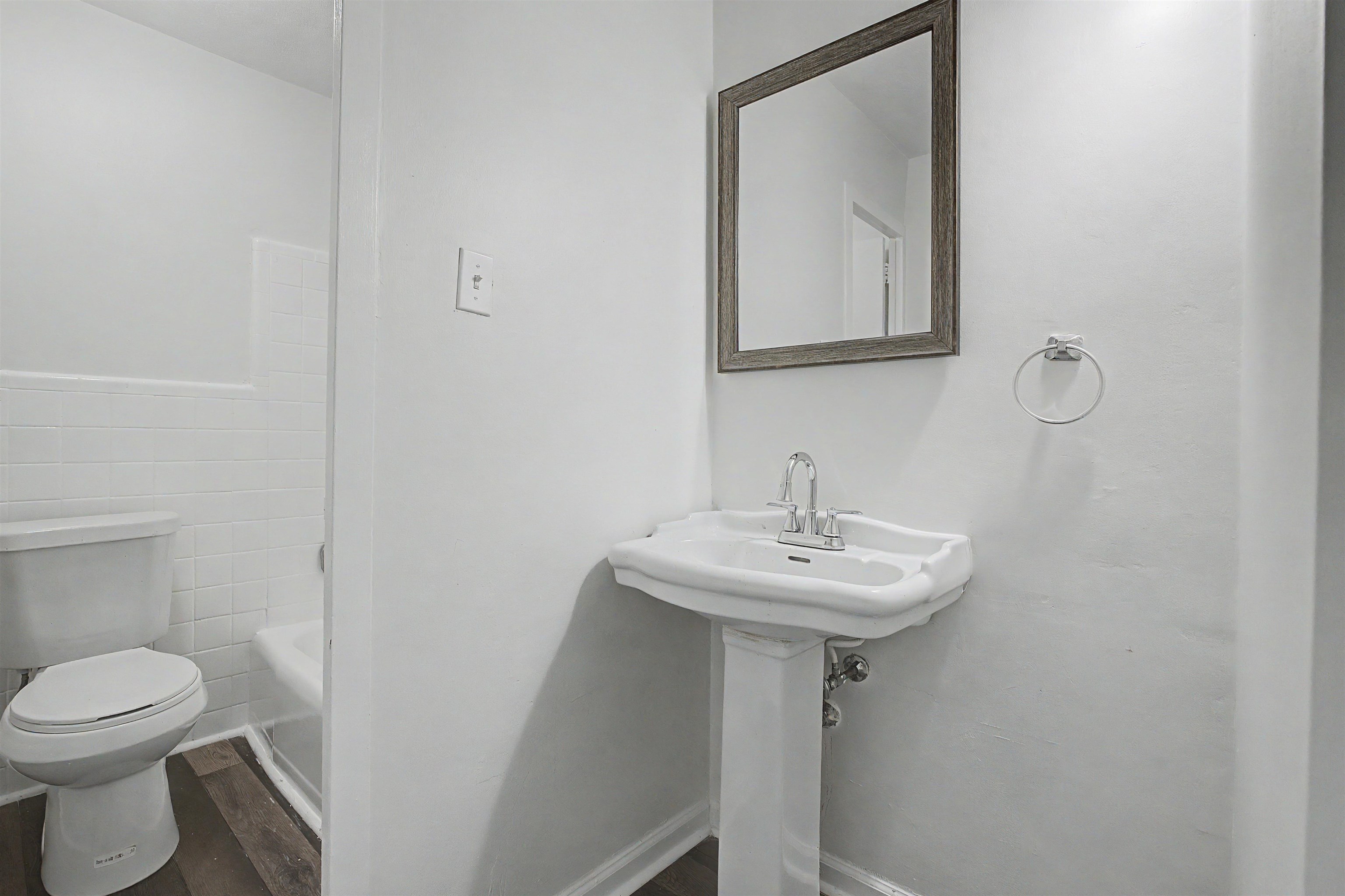 2277 Union Ave 412 Property Photo 17