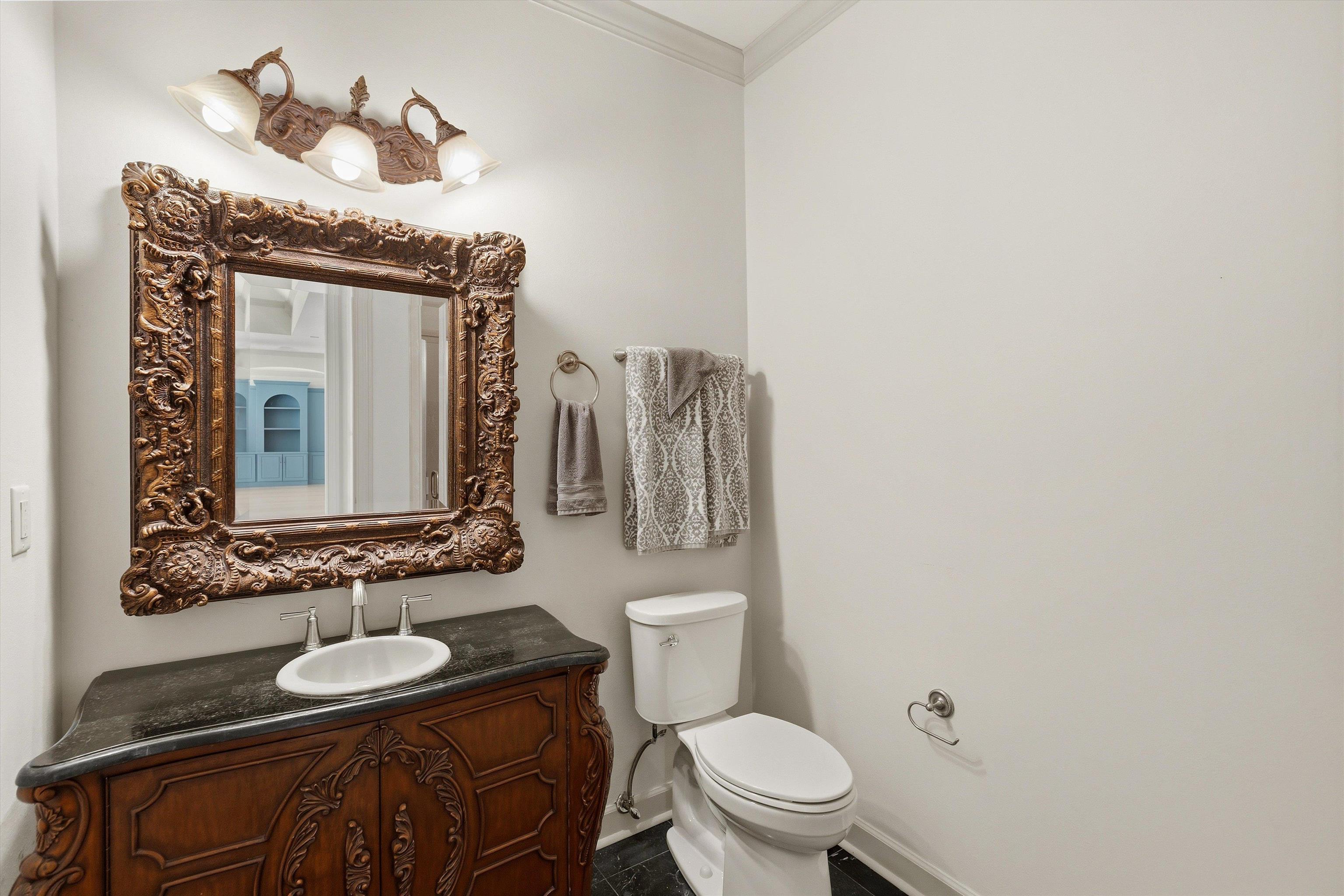 10211 Statfield Dr Property Photo 24