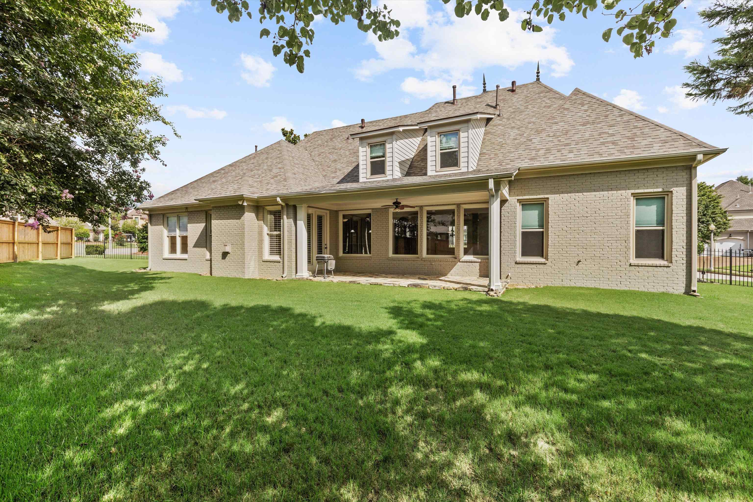 10211 Statfield Dr Property Photo 36