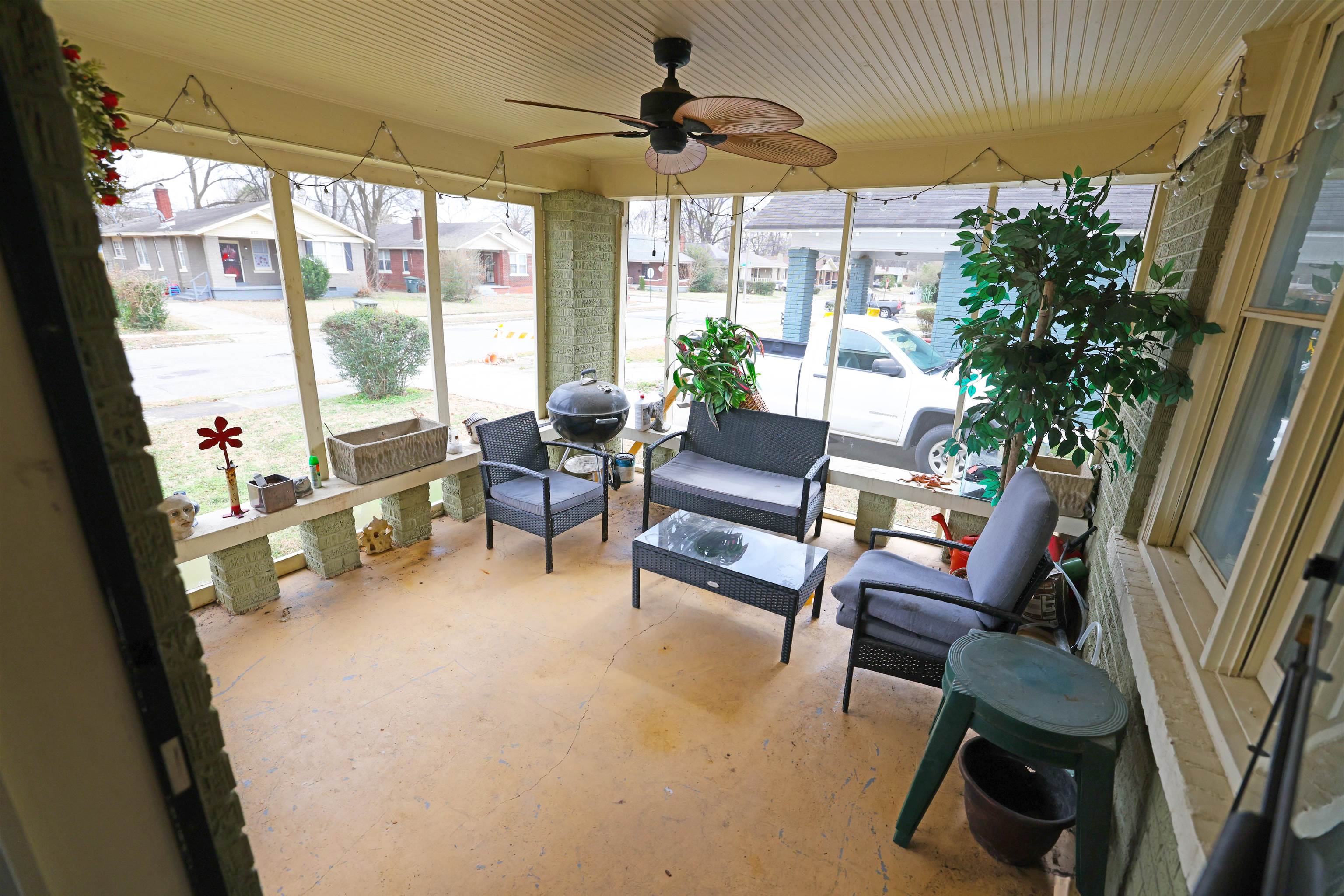 873 N Mcneil St Property Photo 3