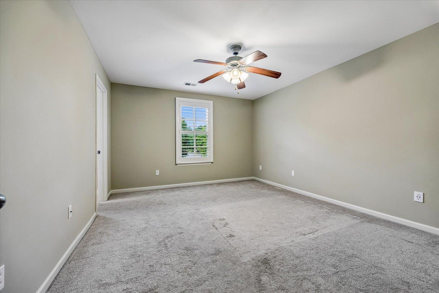 4514 Coltwood Dr Property Photo 23