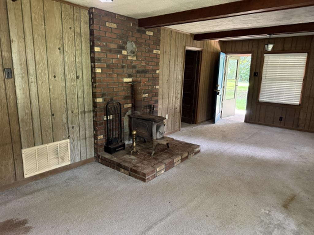 6760 Locke Rd Property Photo 4