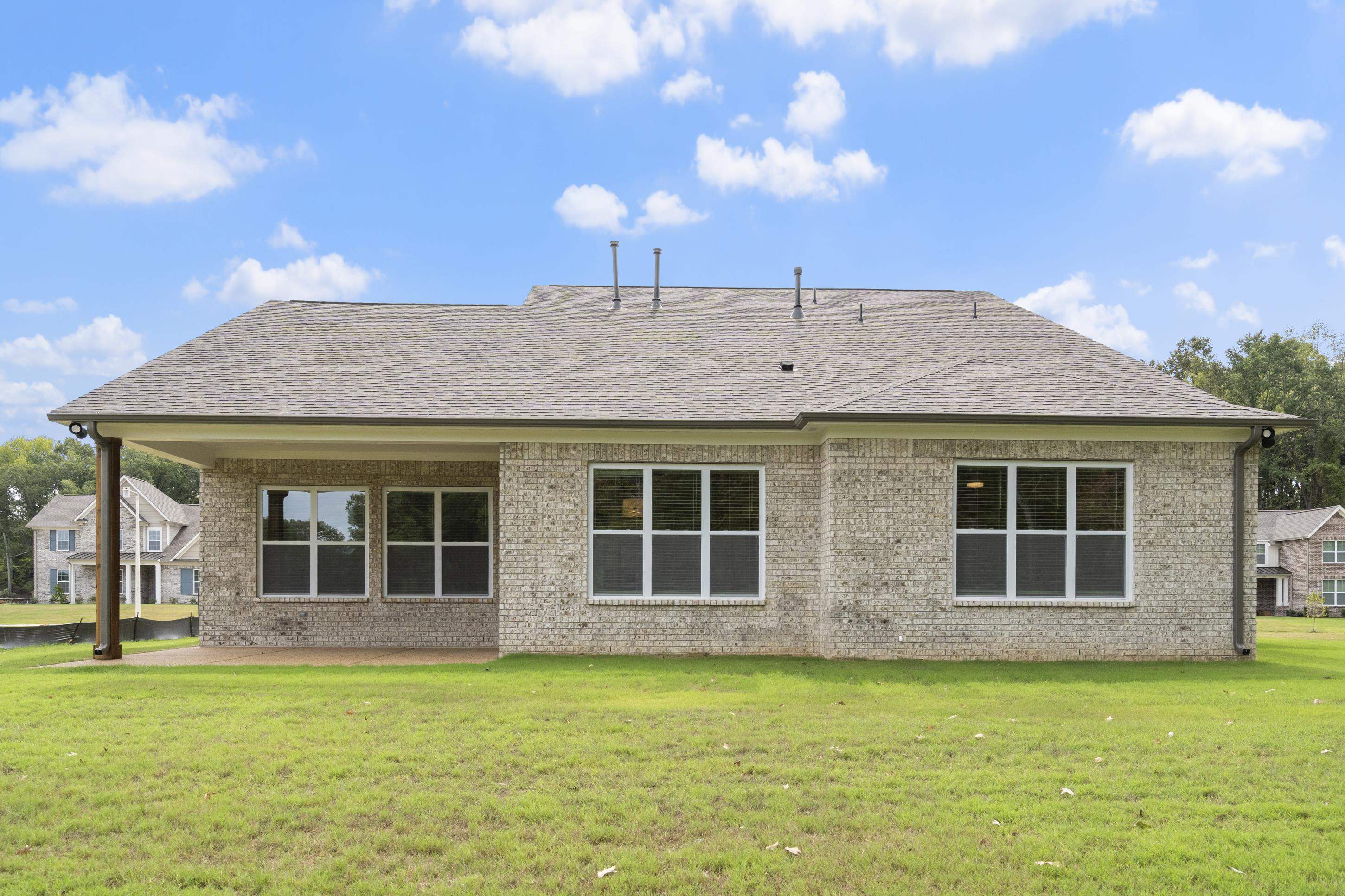 7044 Walker Farms Dr Property Photo 31