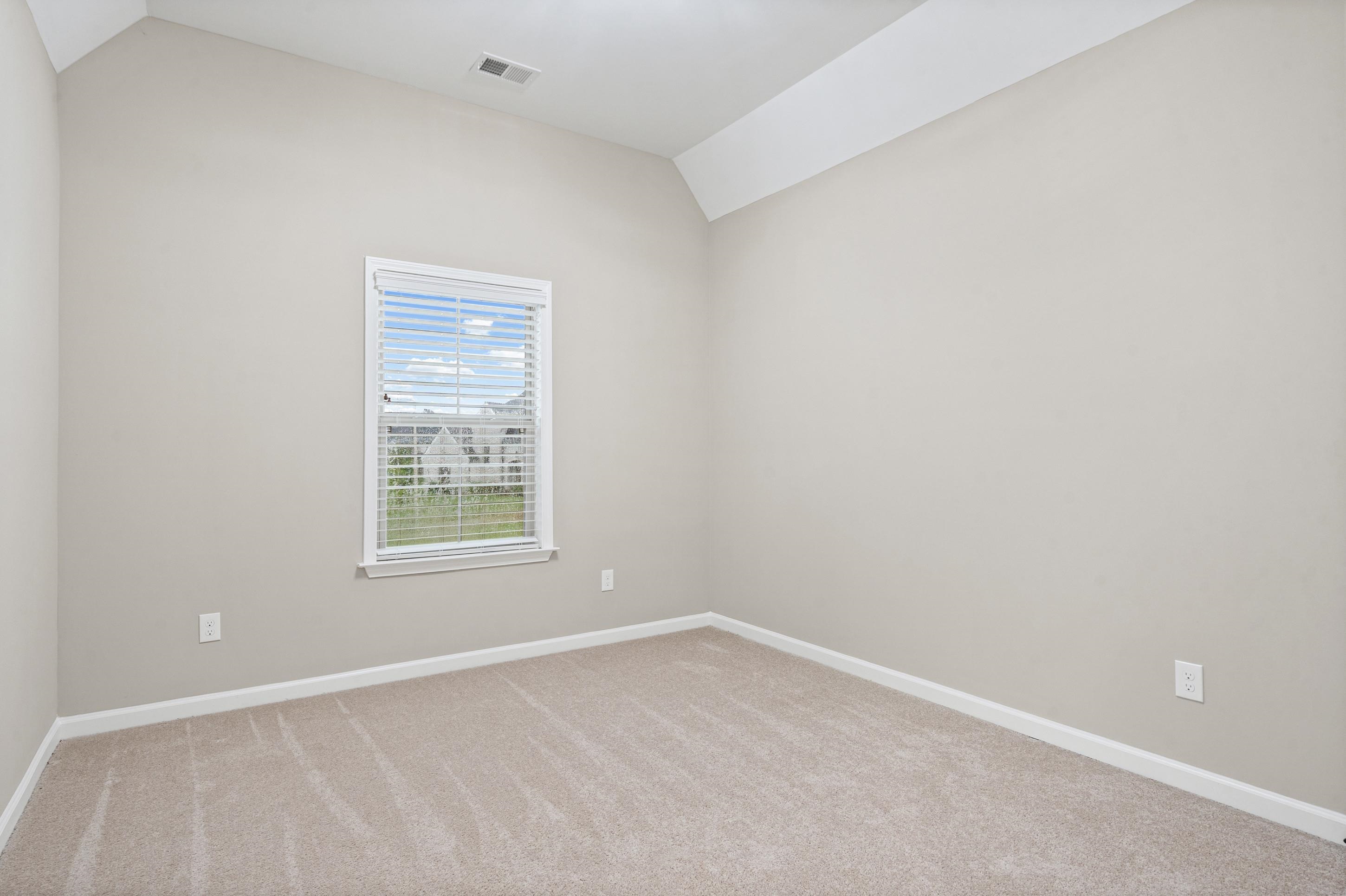 1256 Grant Park Cv Property Photo 32
