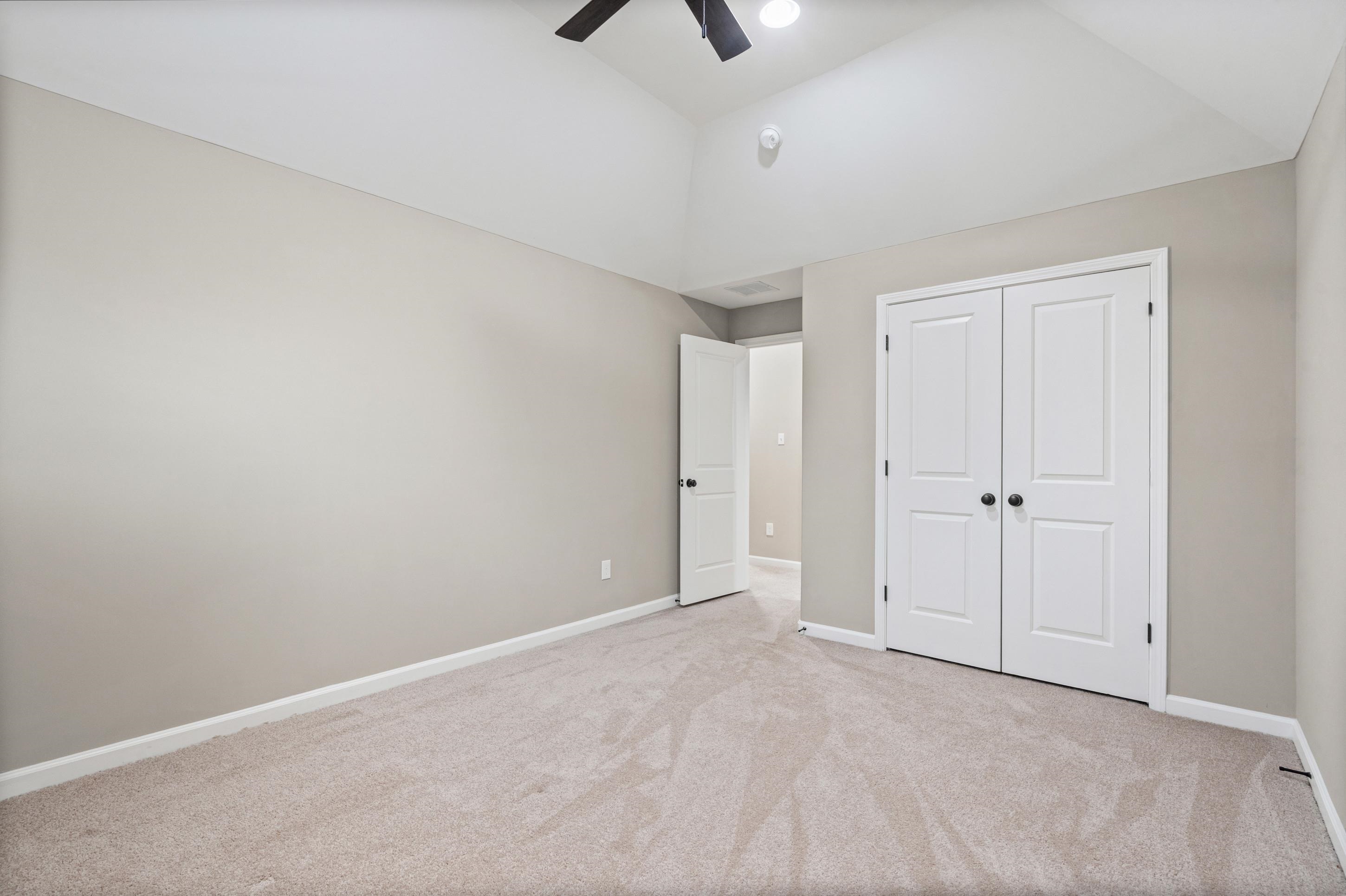 1256 Grant Park Cv Property Photo 37