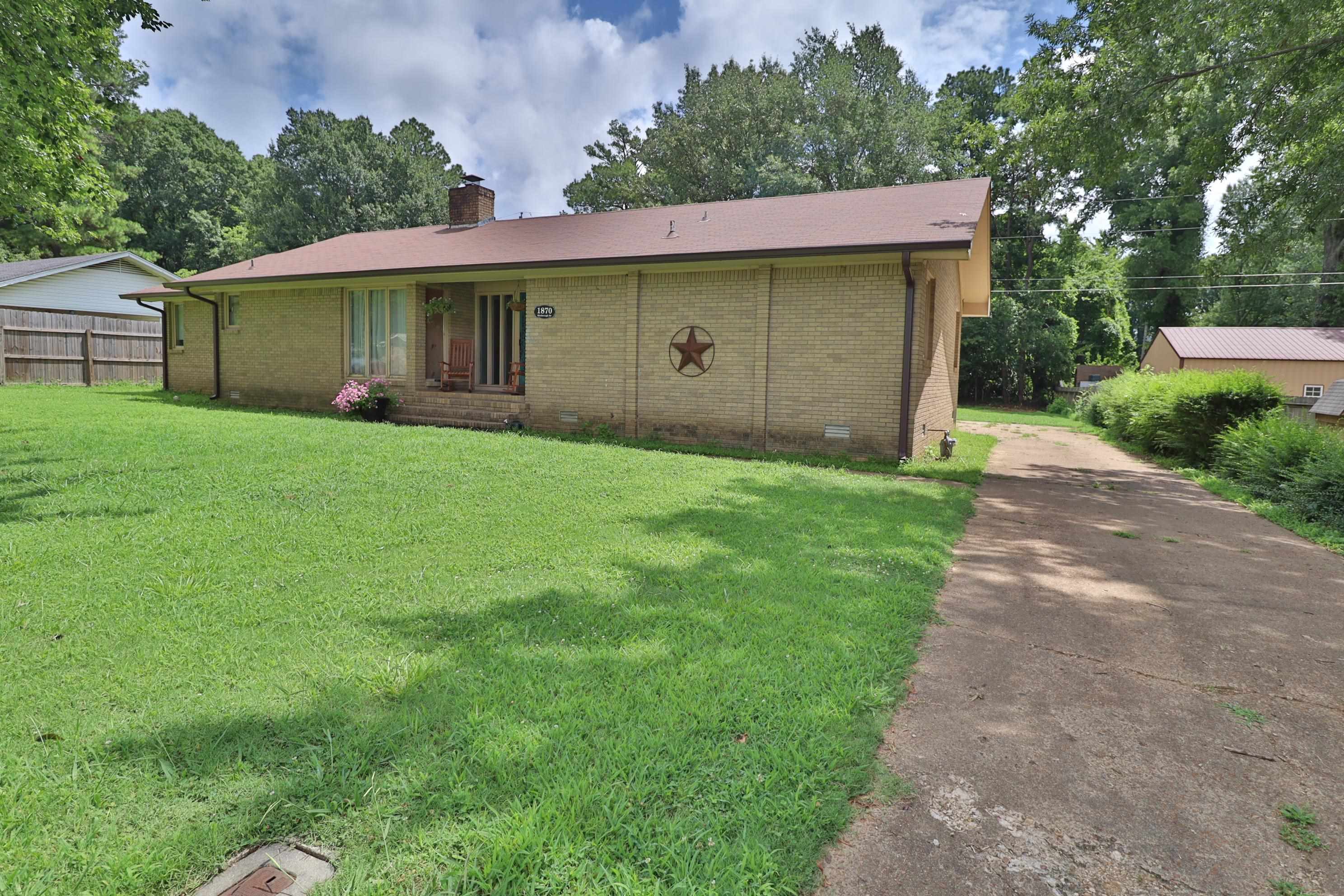 1870 KIMBROUGH DR Property Photo 1