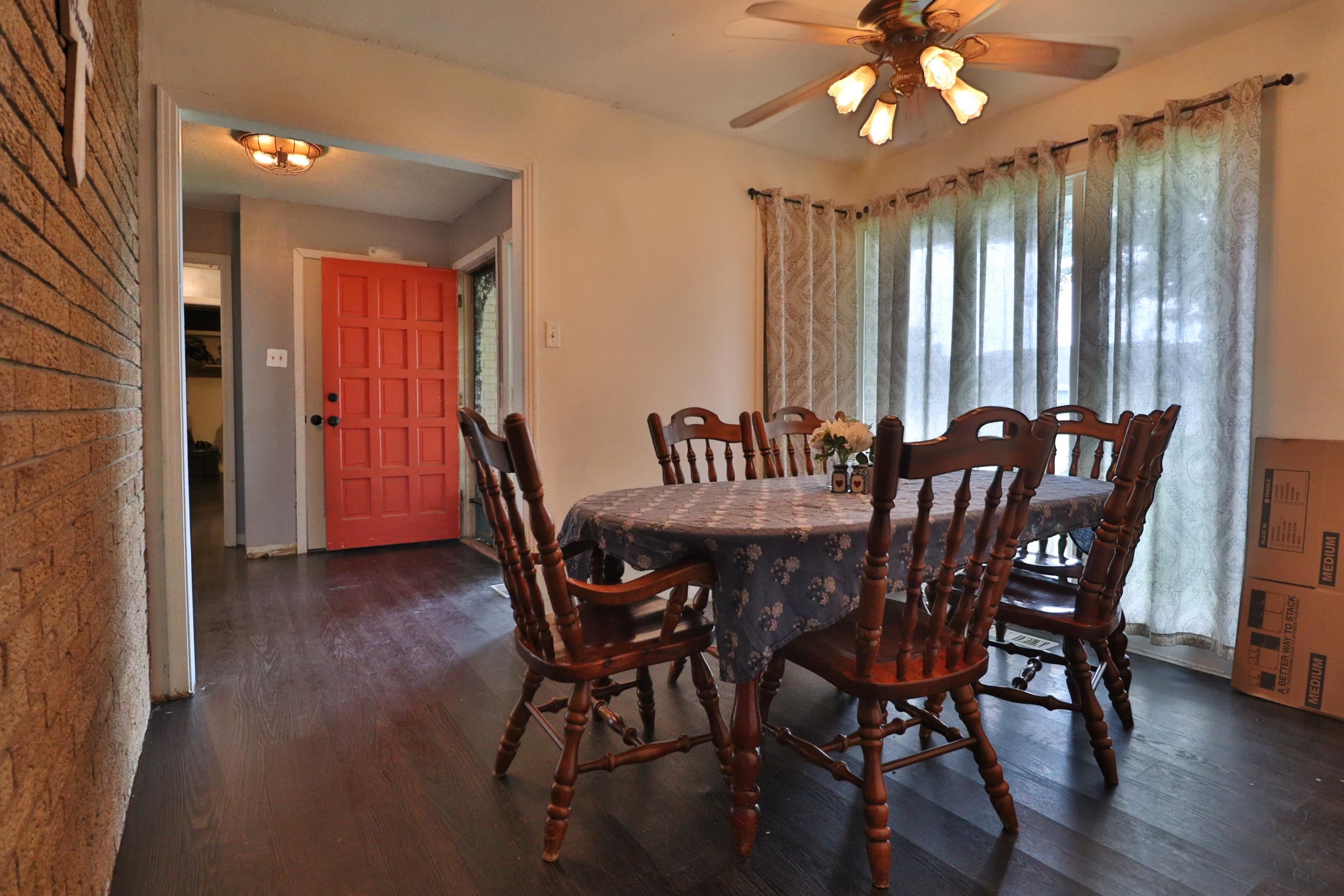 1870 Kimbrough Dr Property Photo 8