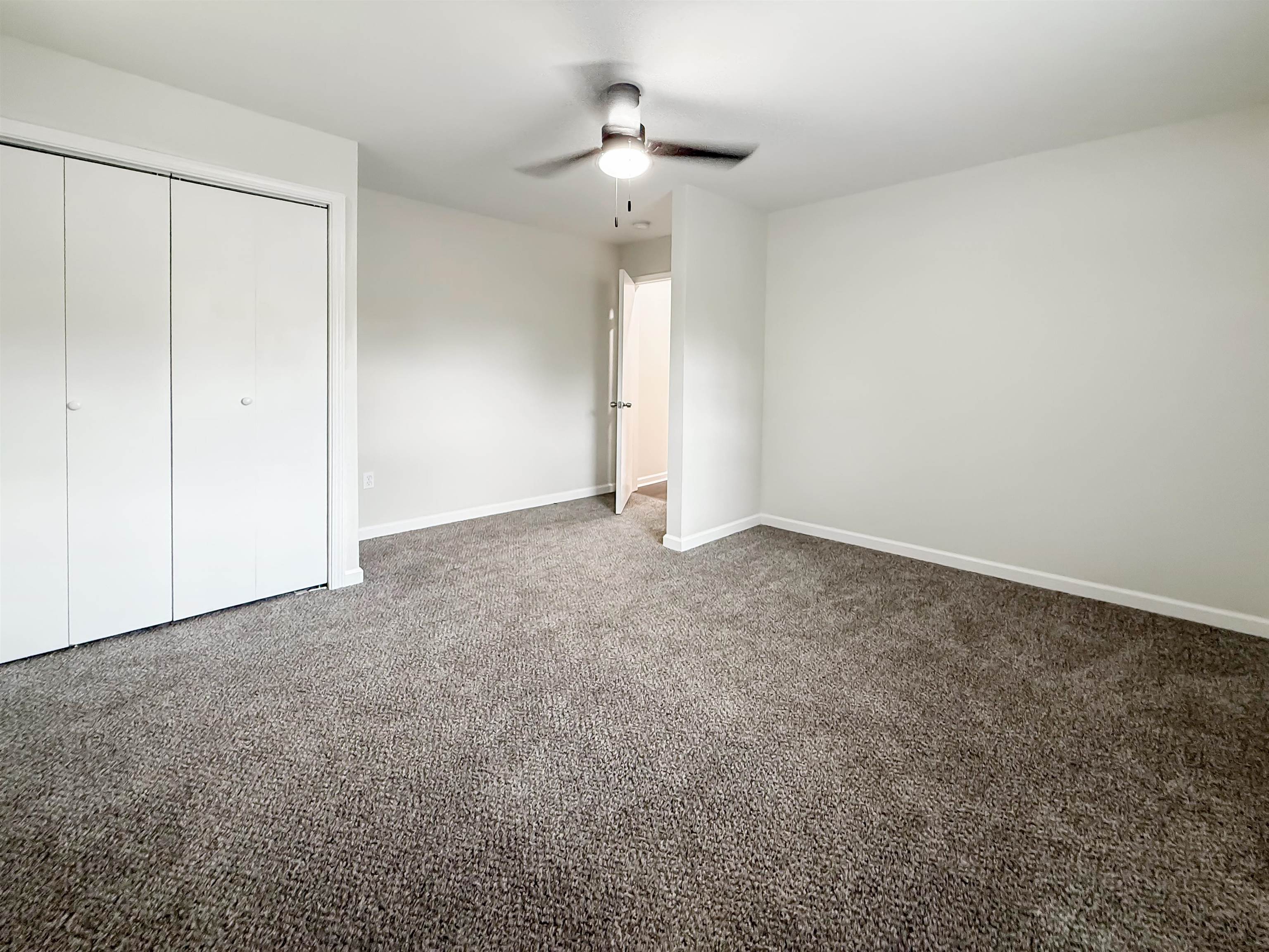 1405 Woodward St Property Photo 18