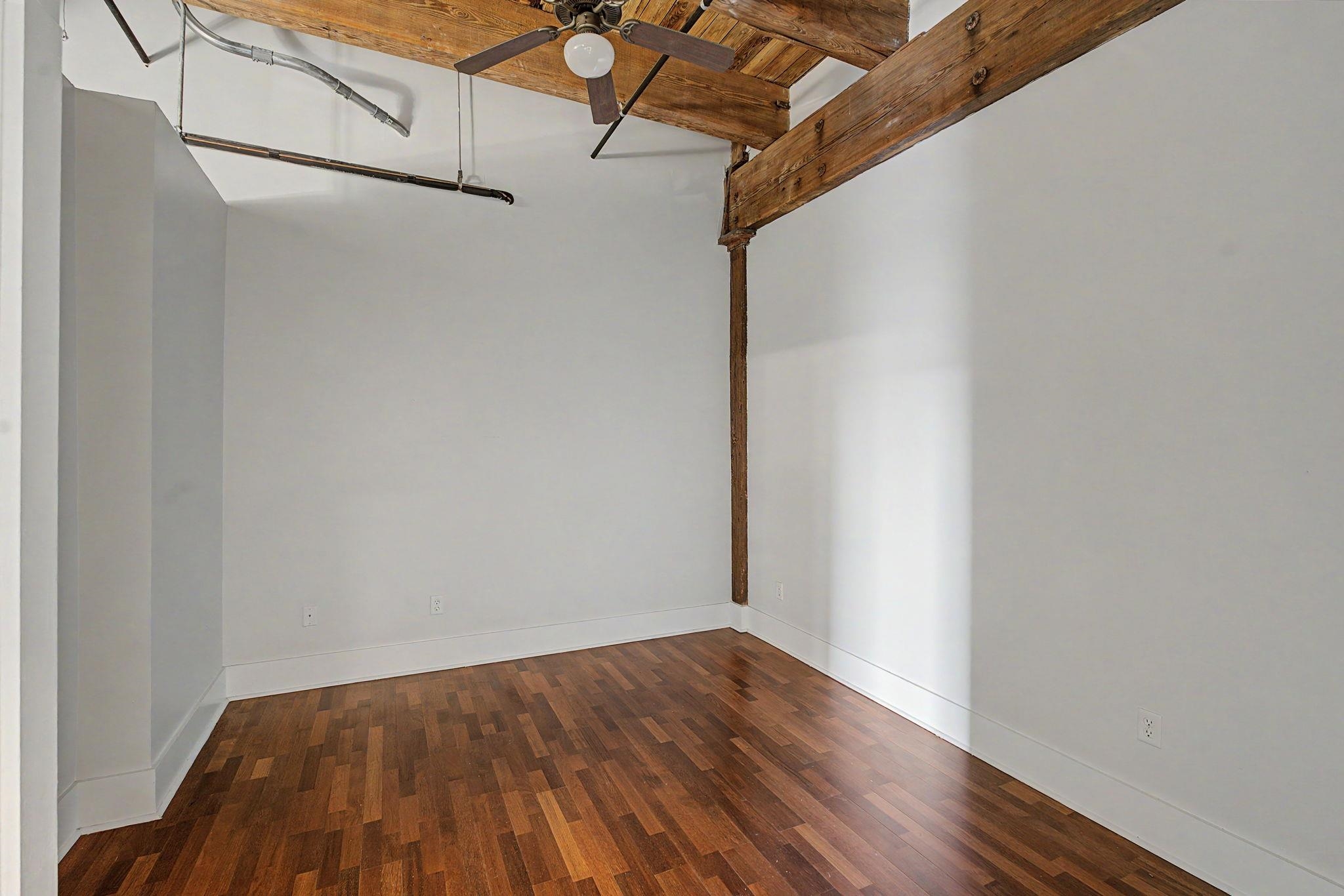 420 S Front St 301 Property Photo 19