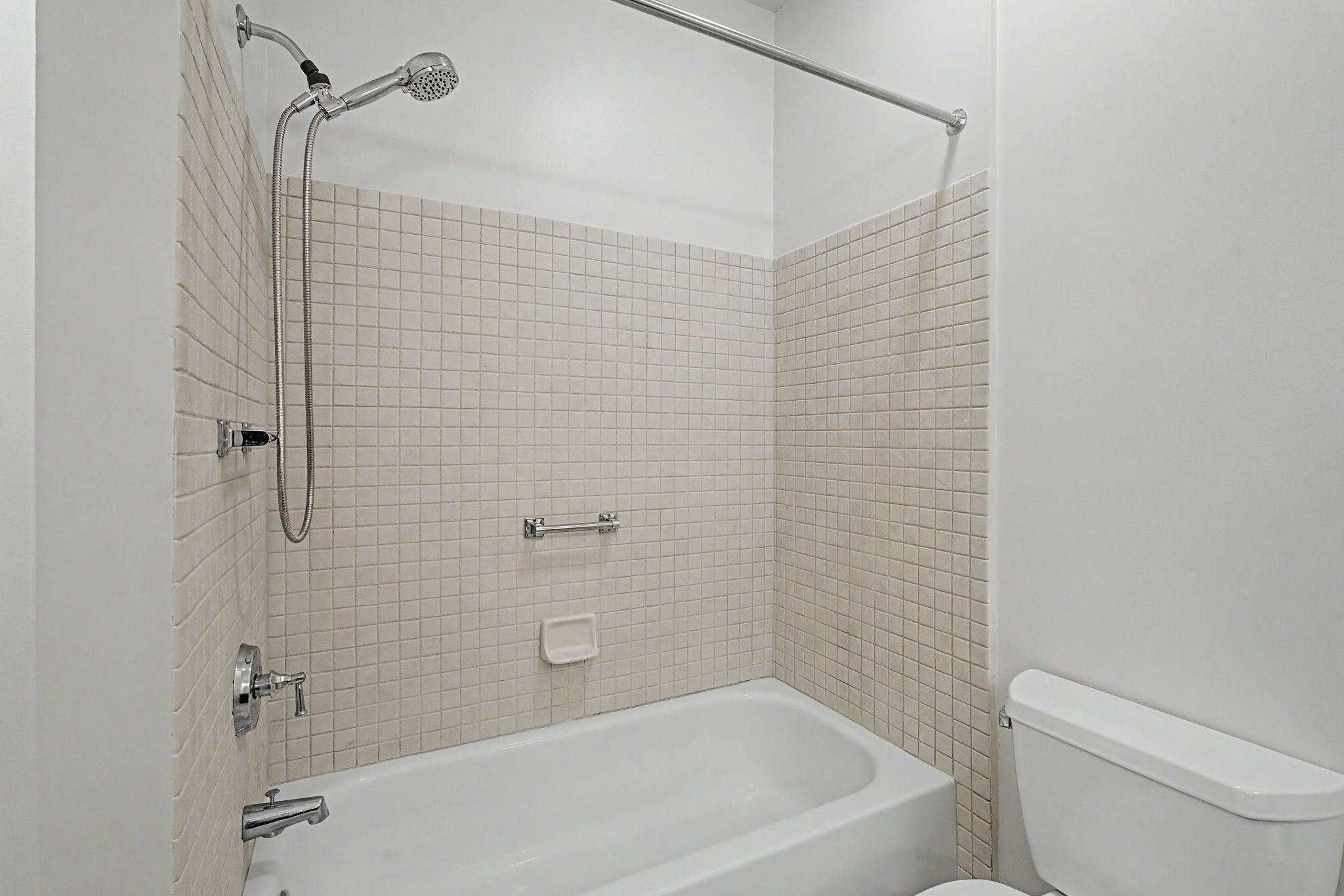 420 S Front St 301 Property Photo 21