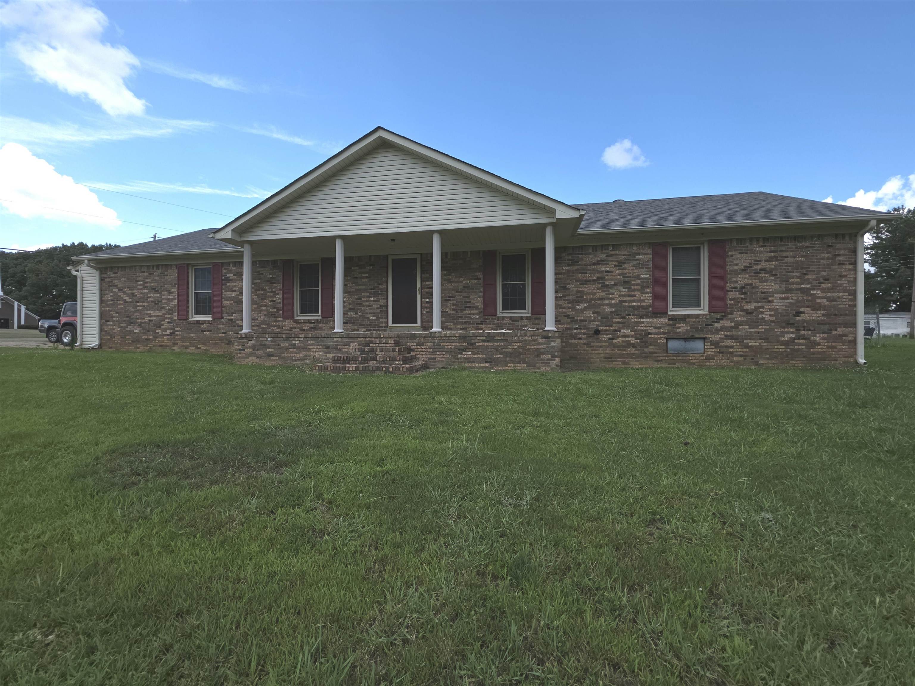 354 Sunset Ave Property Photo 1