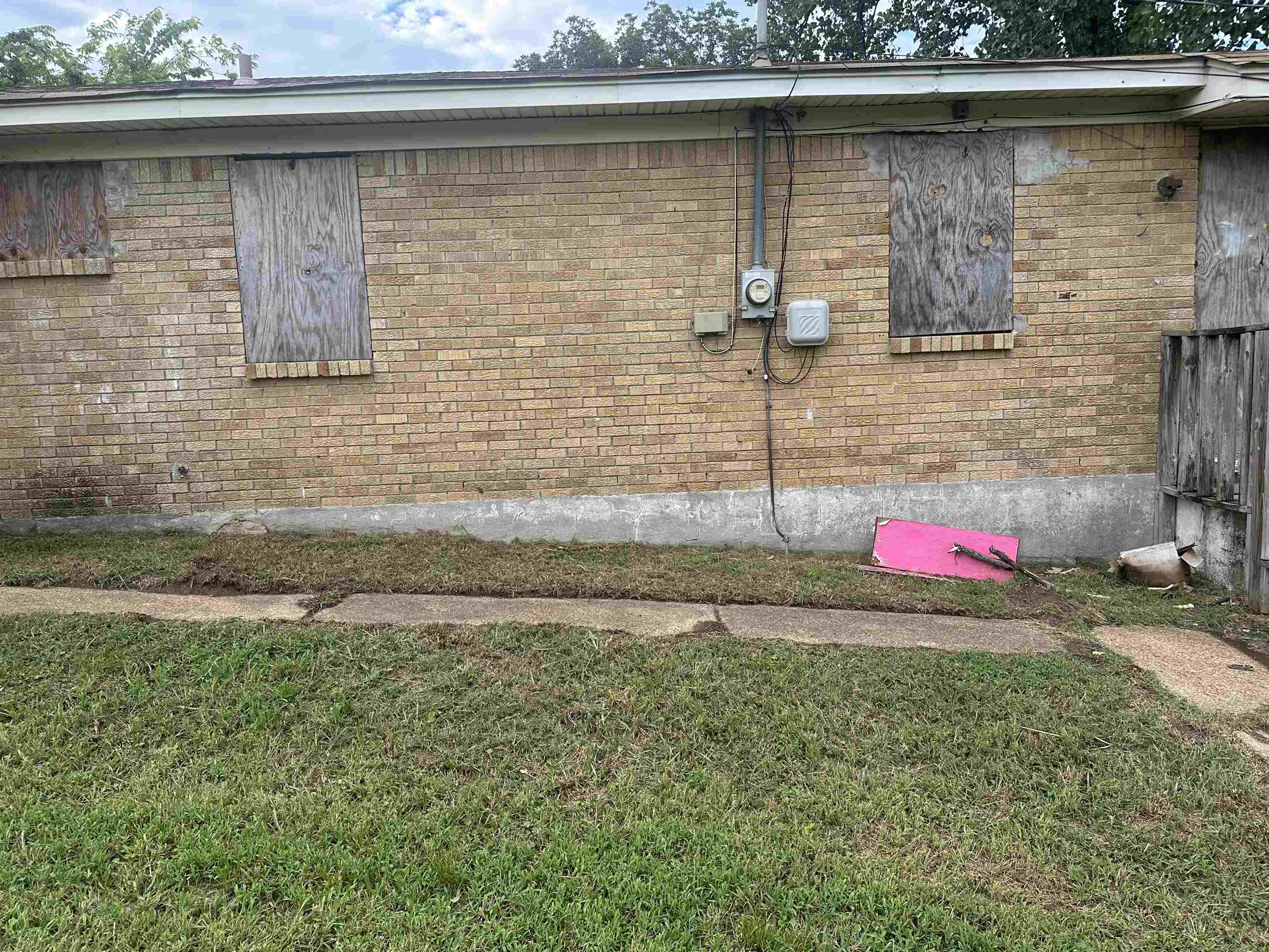 959 Driver St Property Photo 2