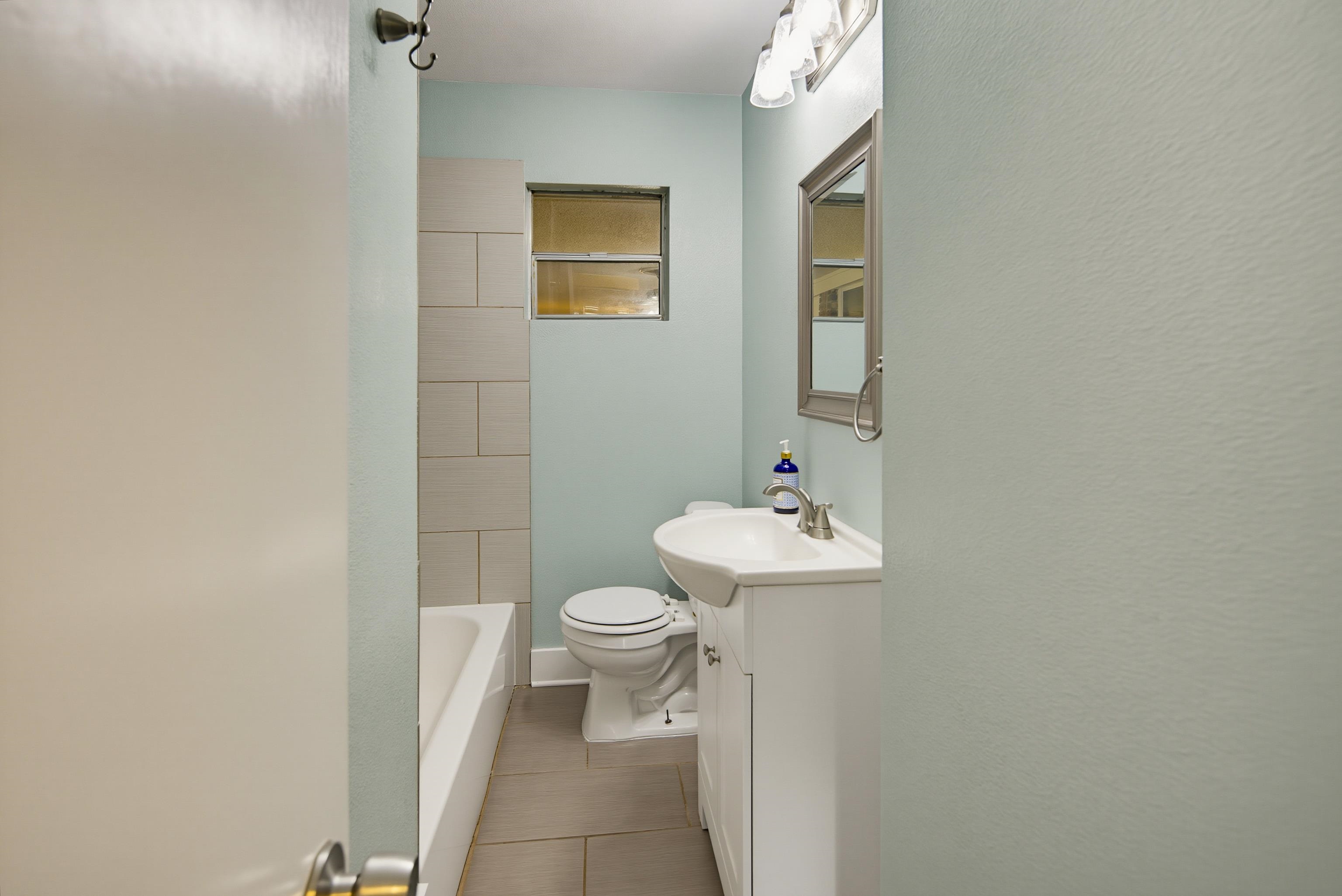 3173 Court St Property Photo 14