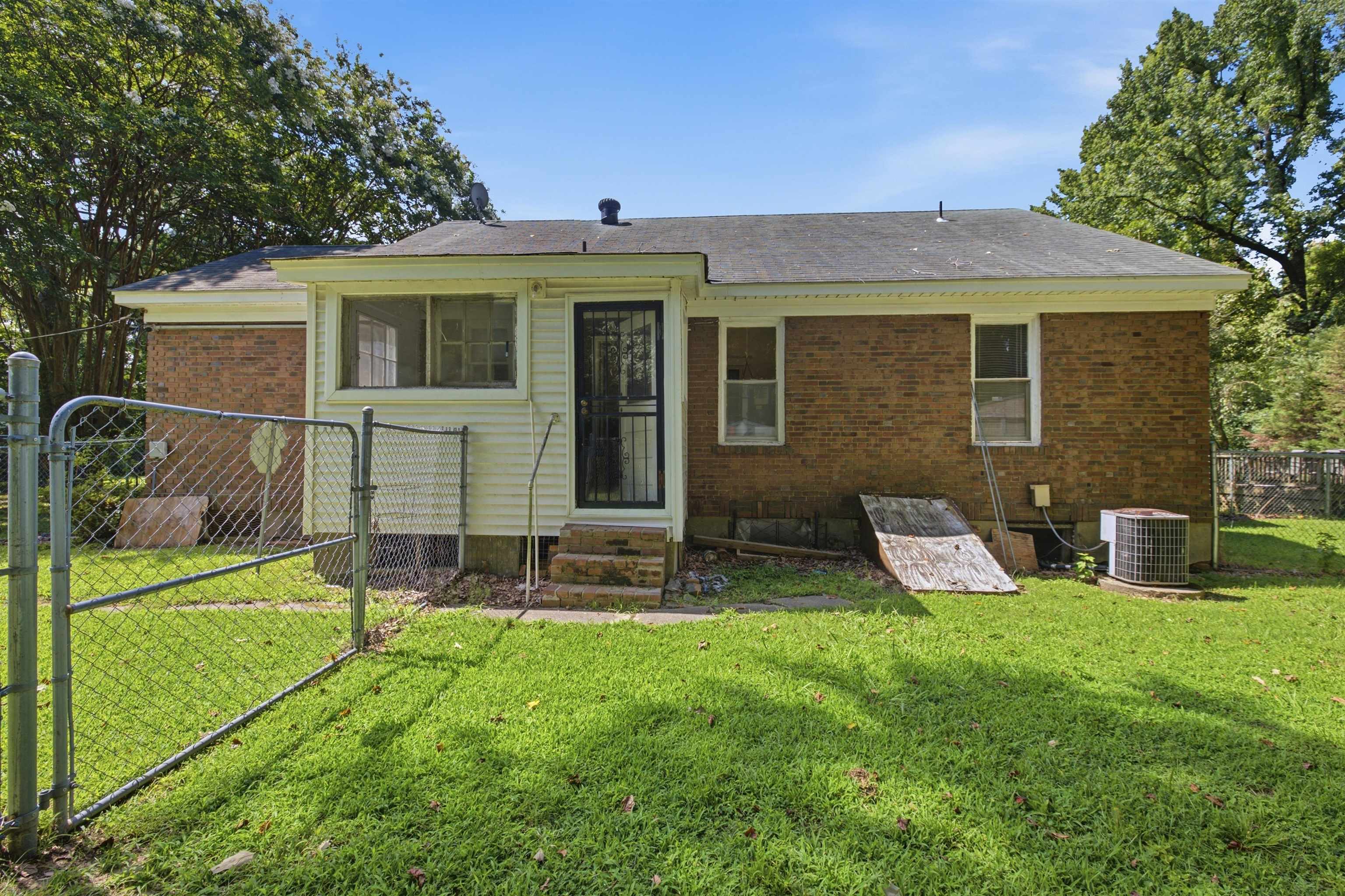 3524 James Rd Property Photo 16