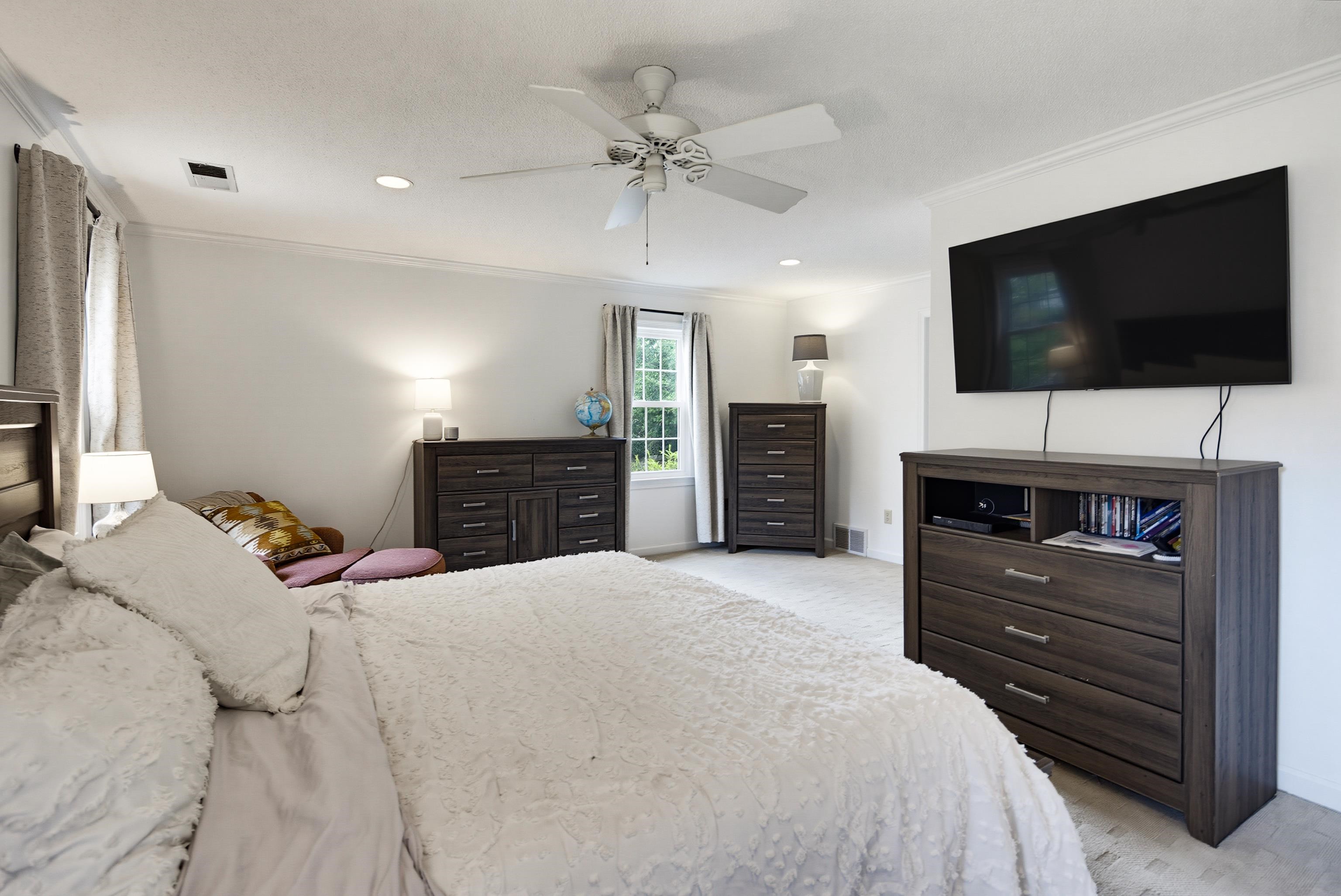 2260 Elderslie Dr Property Photo 32