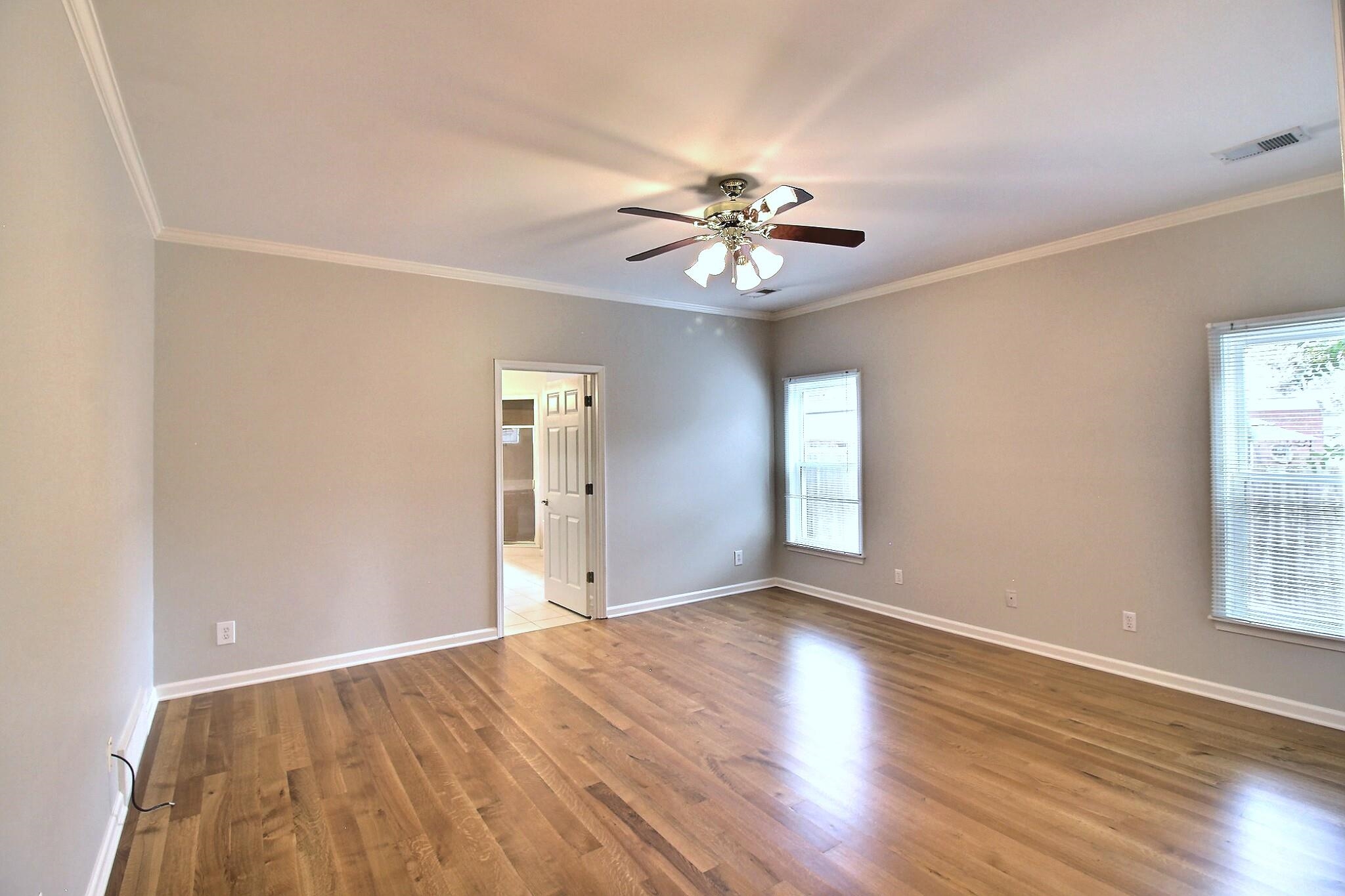 1595 Coleherne Cv Property Photo 13