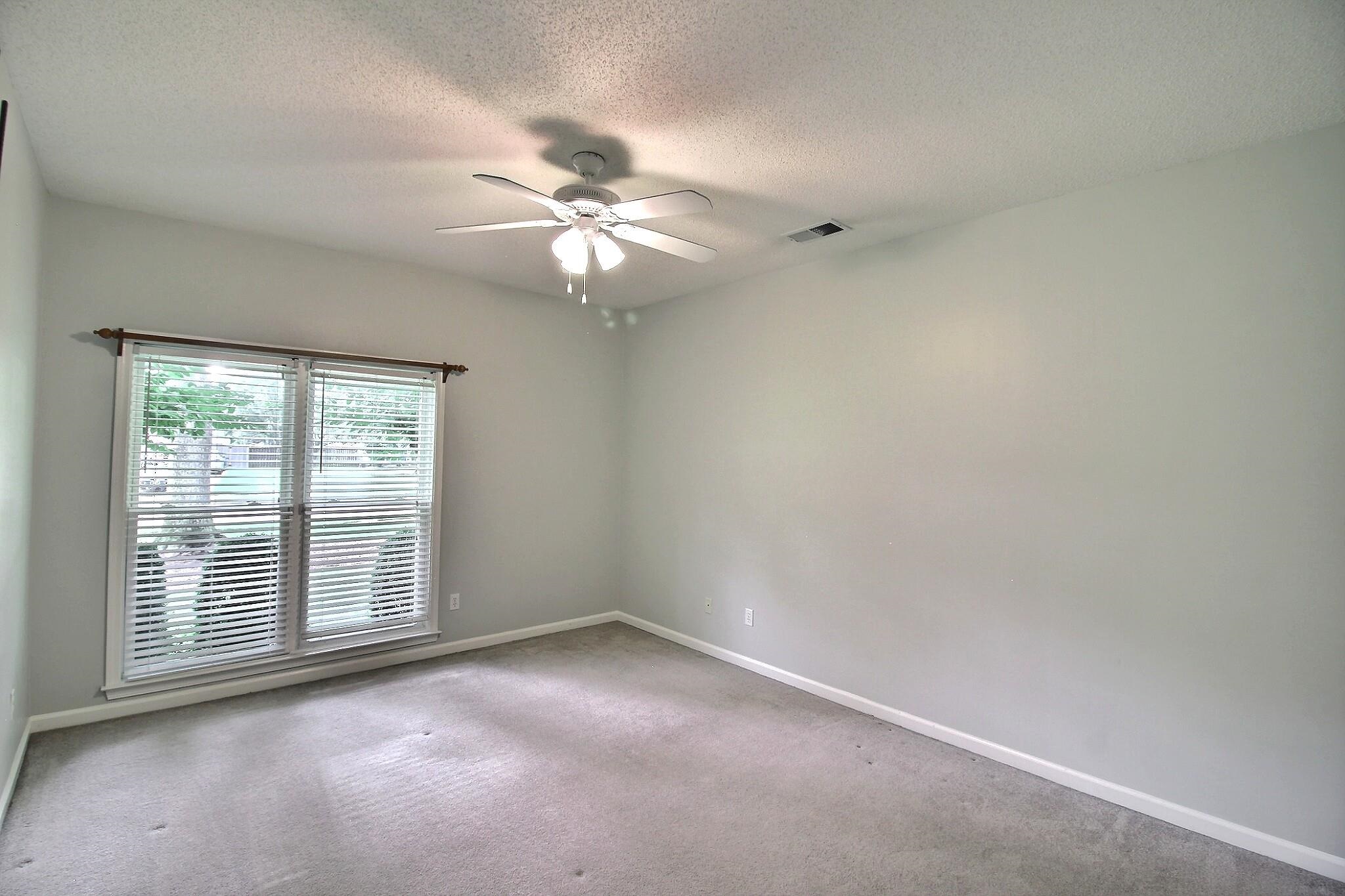 1595 Coleherne Cv Property Photo 15