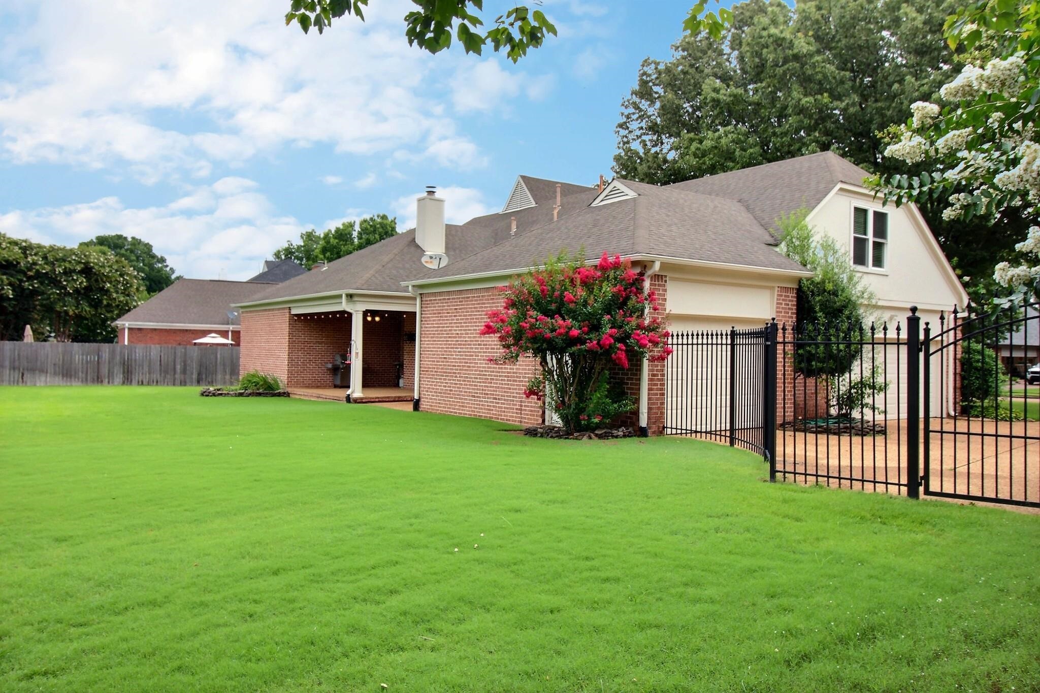 1595 Coleherne Cv Property Photo 22