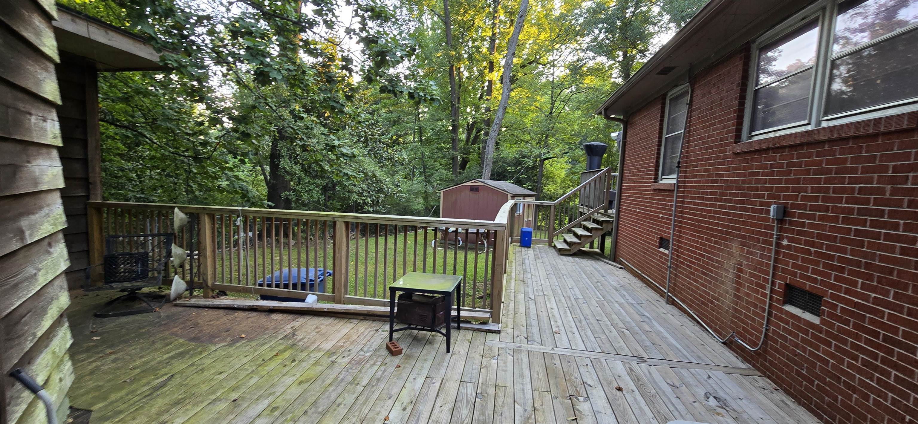 3877 Lakewood Dr Property Photo 6