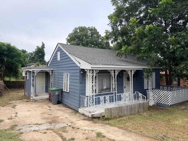 2068 Benford Ave Property Photo 1