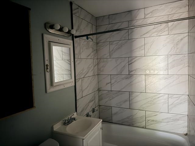 2068 Benford Ave Property Photo 11