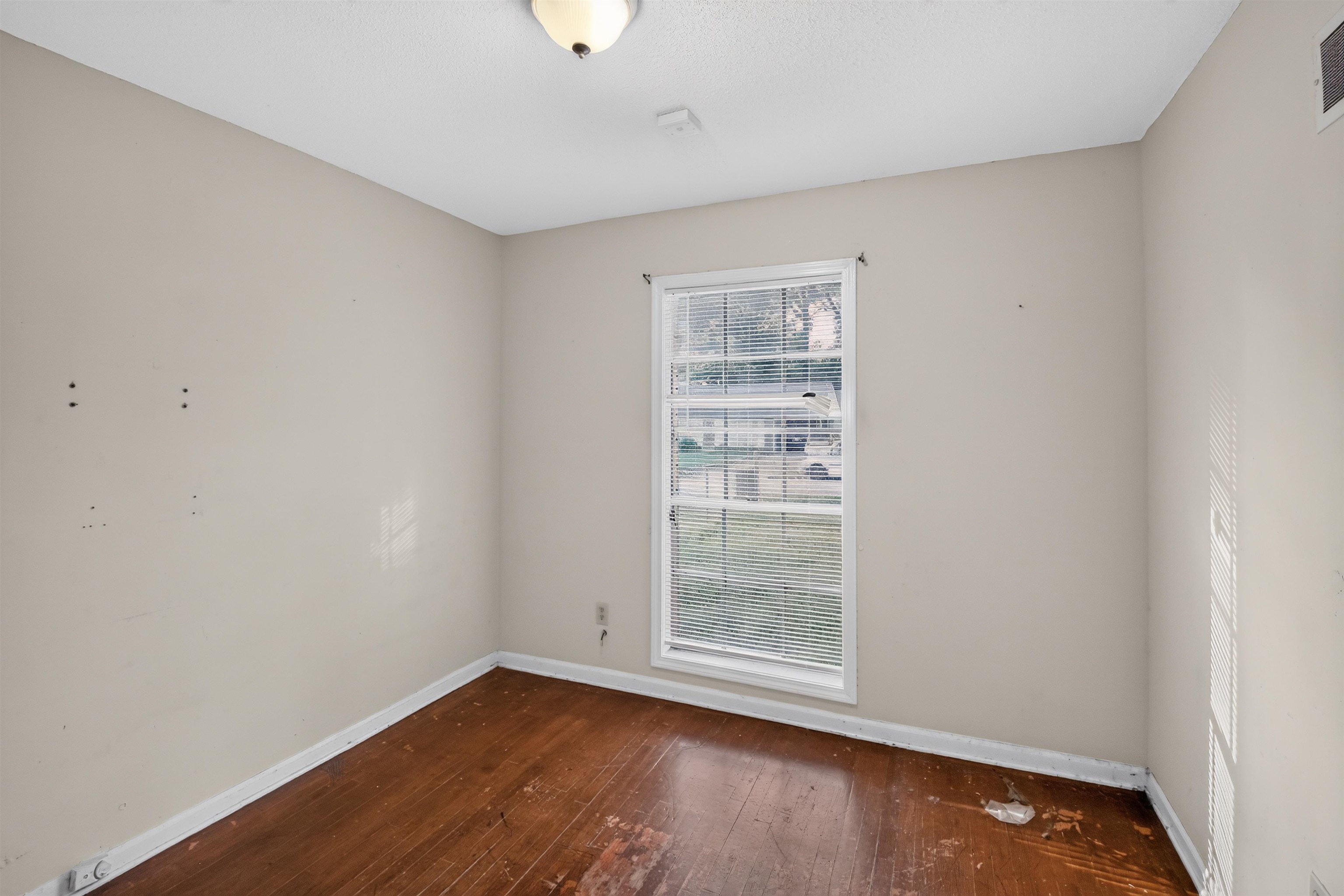 559 Monteagle Dr Property Photo 32