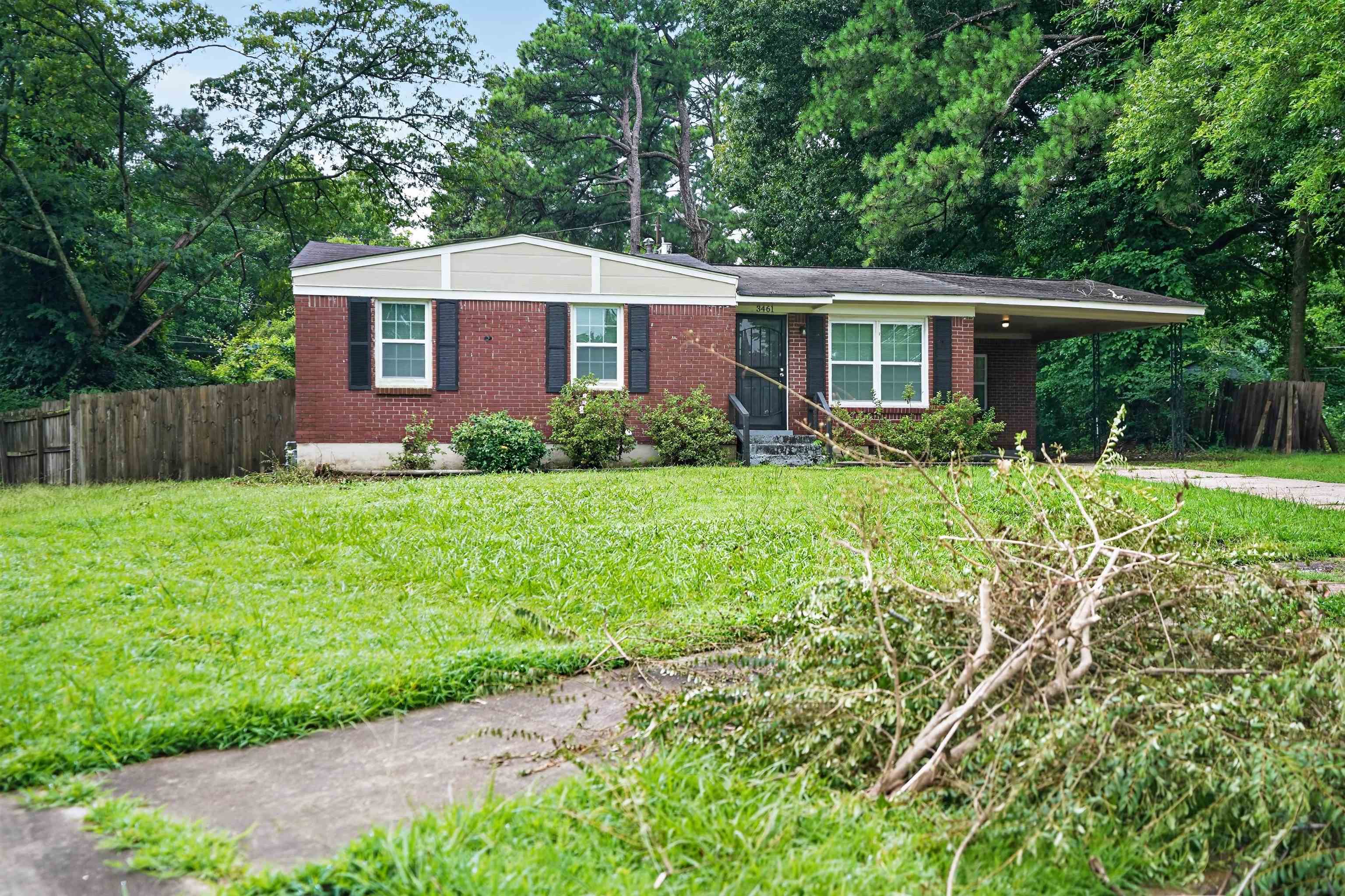 3461 Mark Twain St Property Photo 4