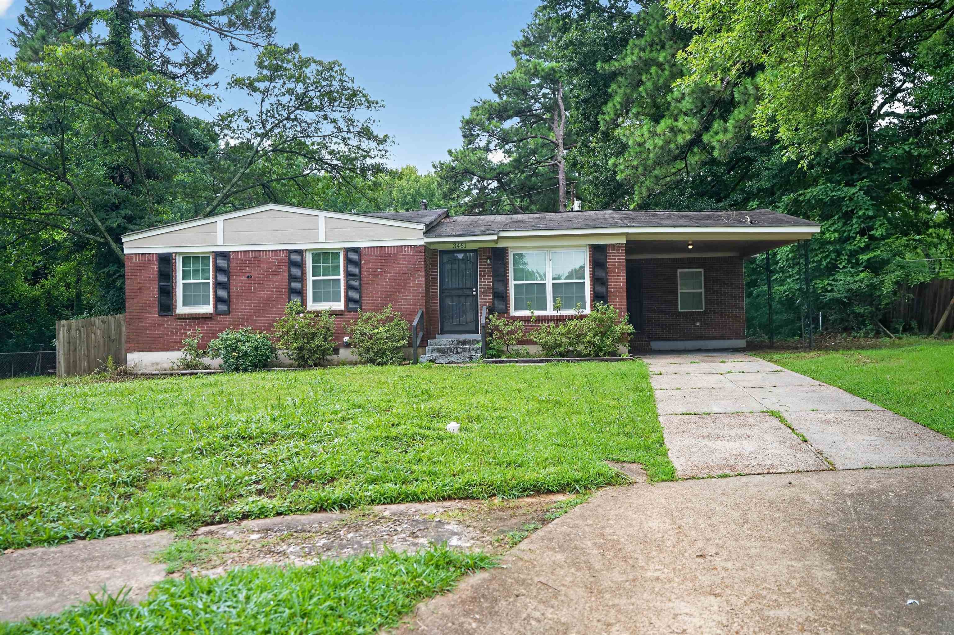 3461 Mark Twain St Property Photo 5