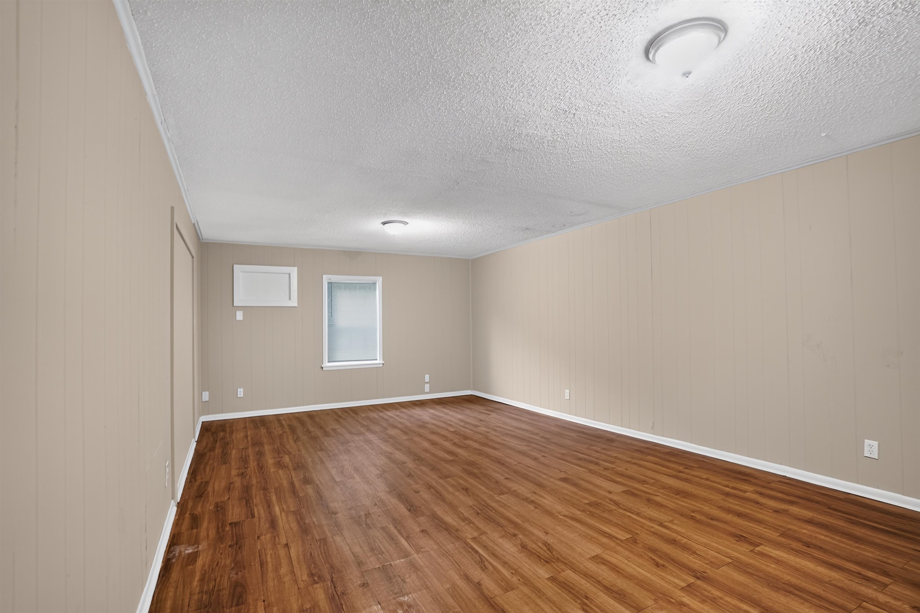 3461 Mark Twain St Property Photo 23
