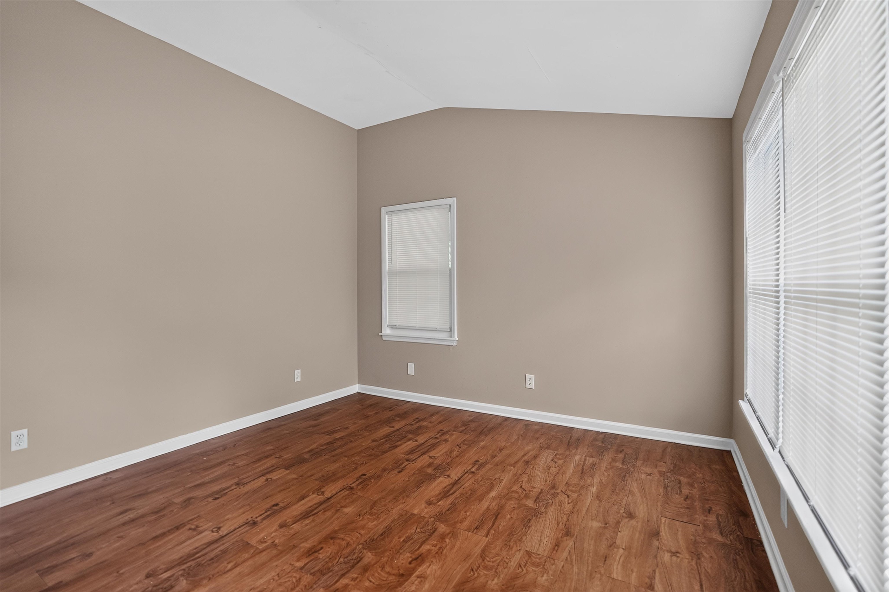 3461 Mark Twain St Property Photo 26