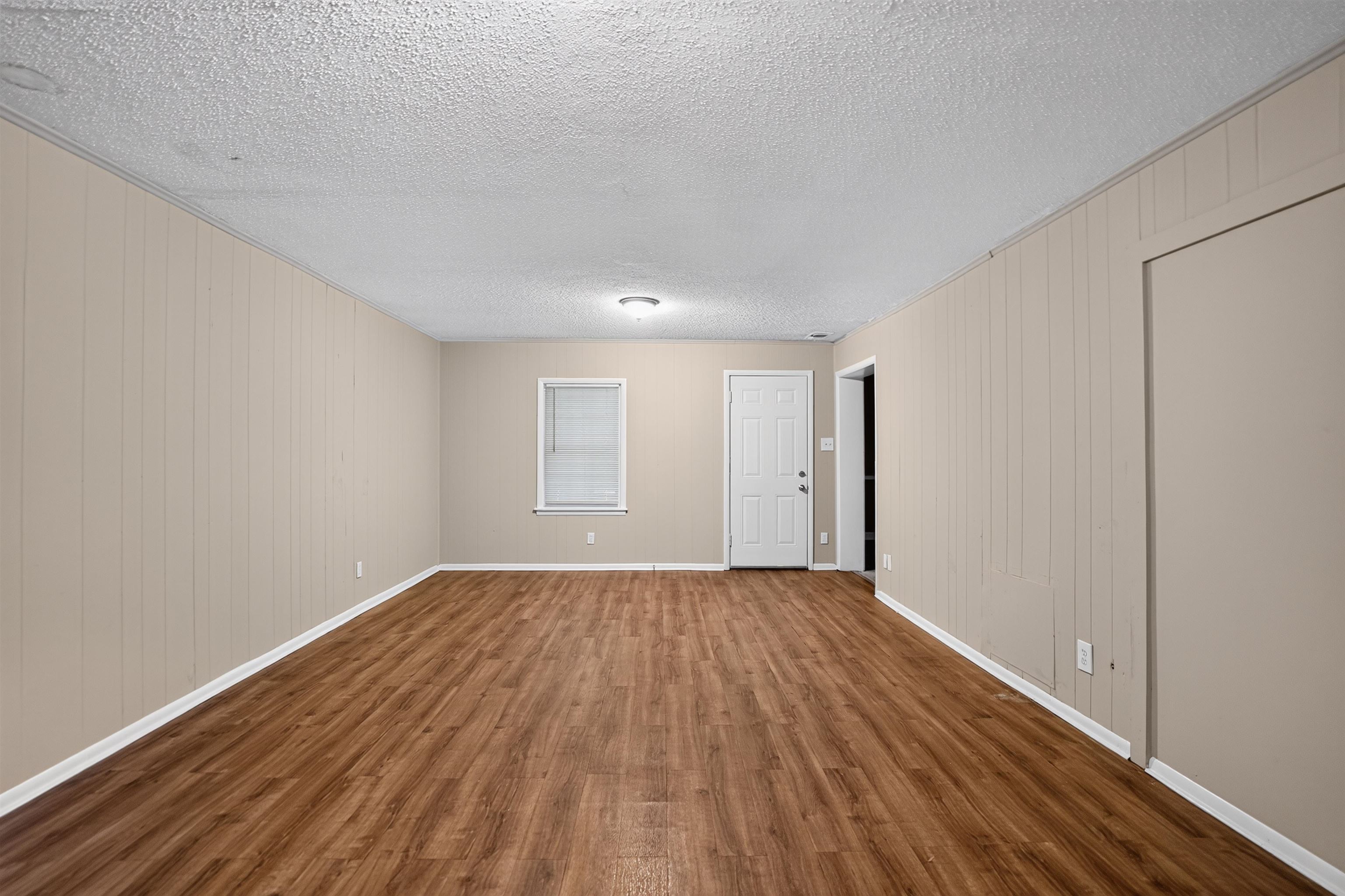 3461 Mark Twain St Property Photo 27