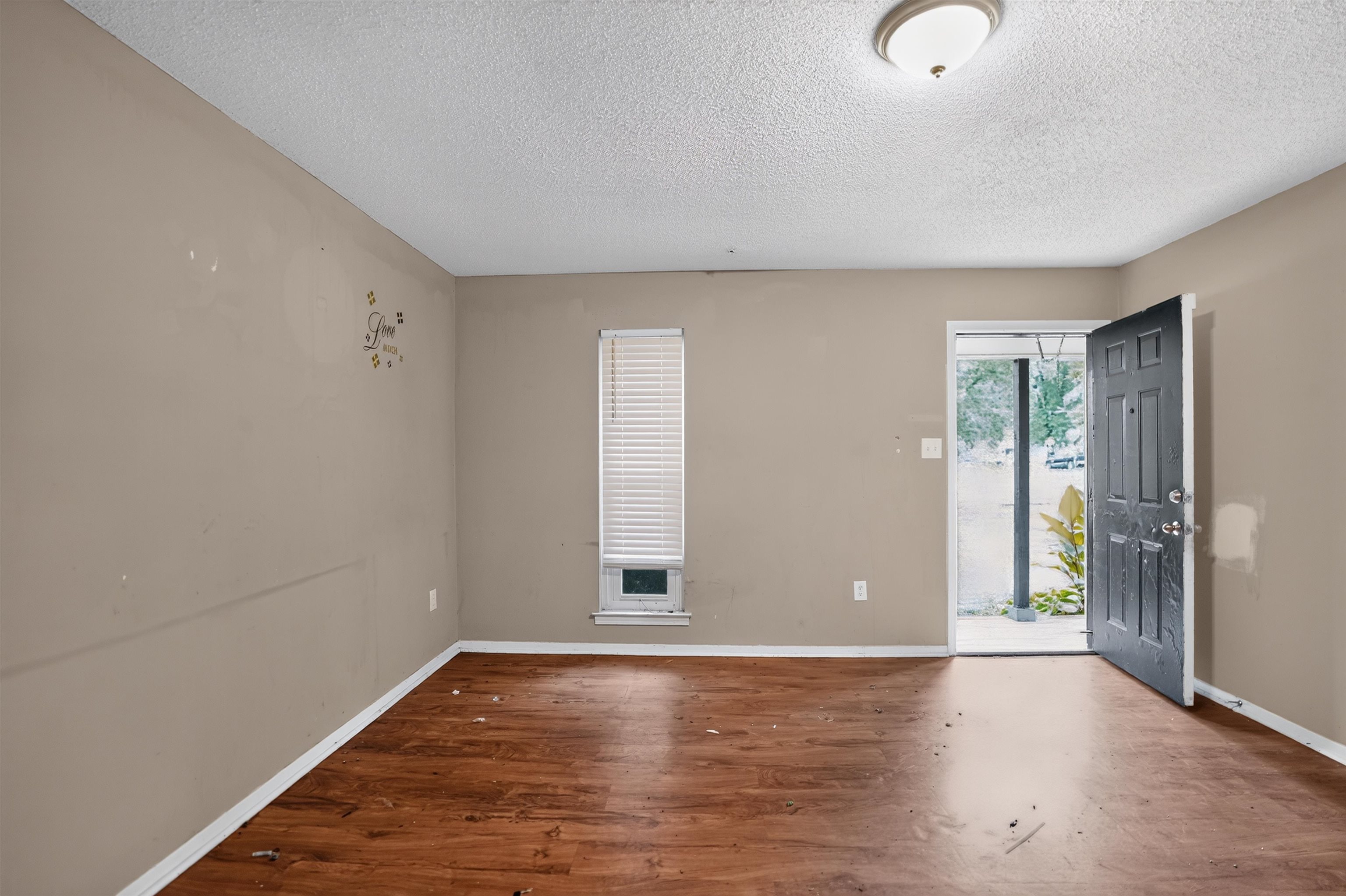 3639 Kerwin Dr Property Photo 13