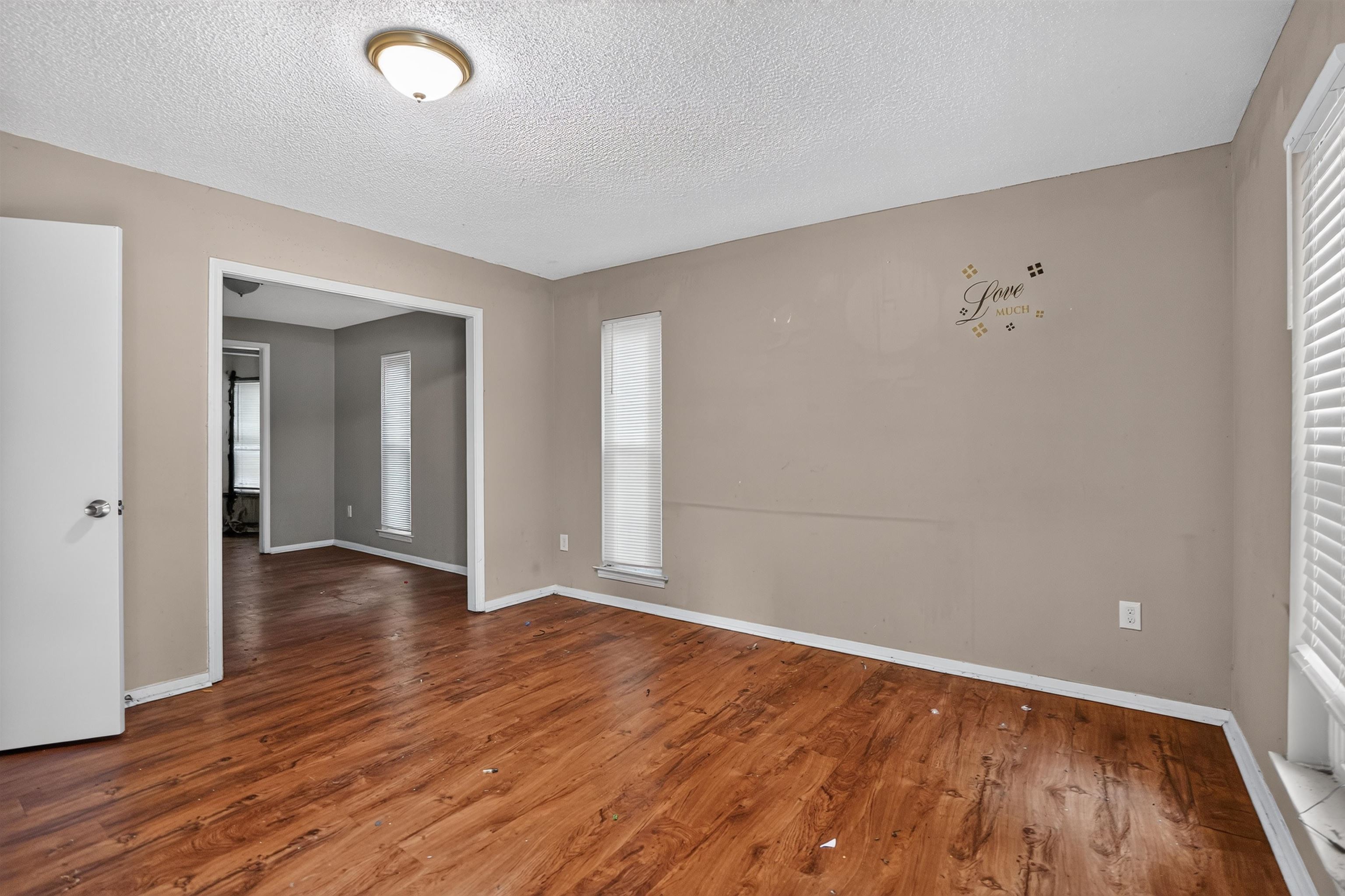 3639 Kerwin Dr Property Photo 14