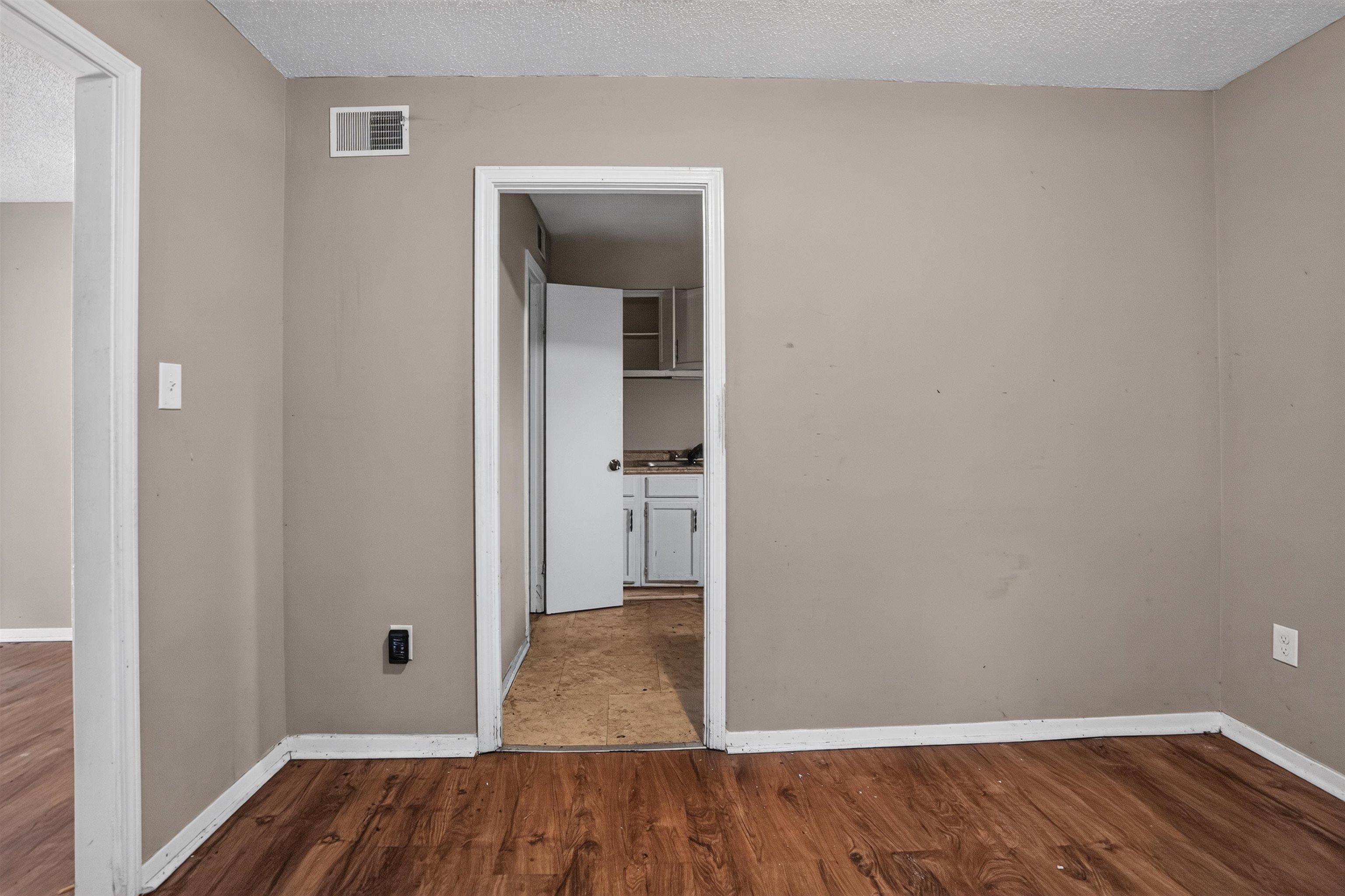 3639 Kerwin Dr Property Photo 20
