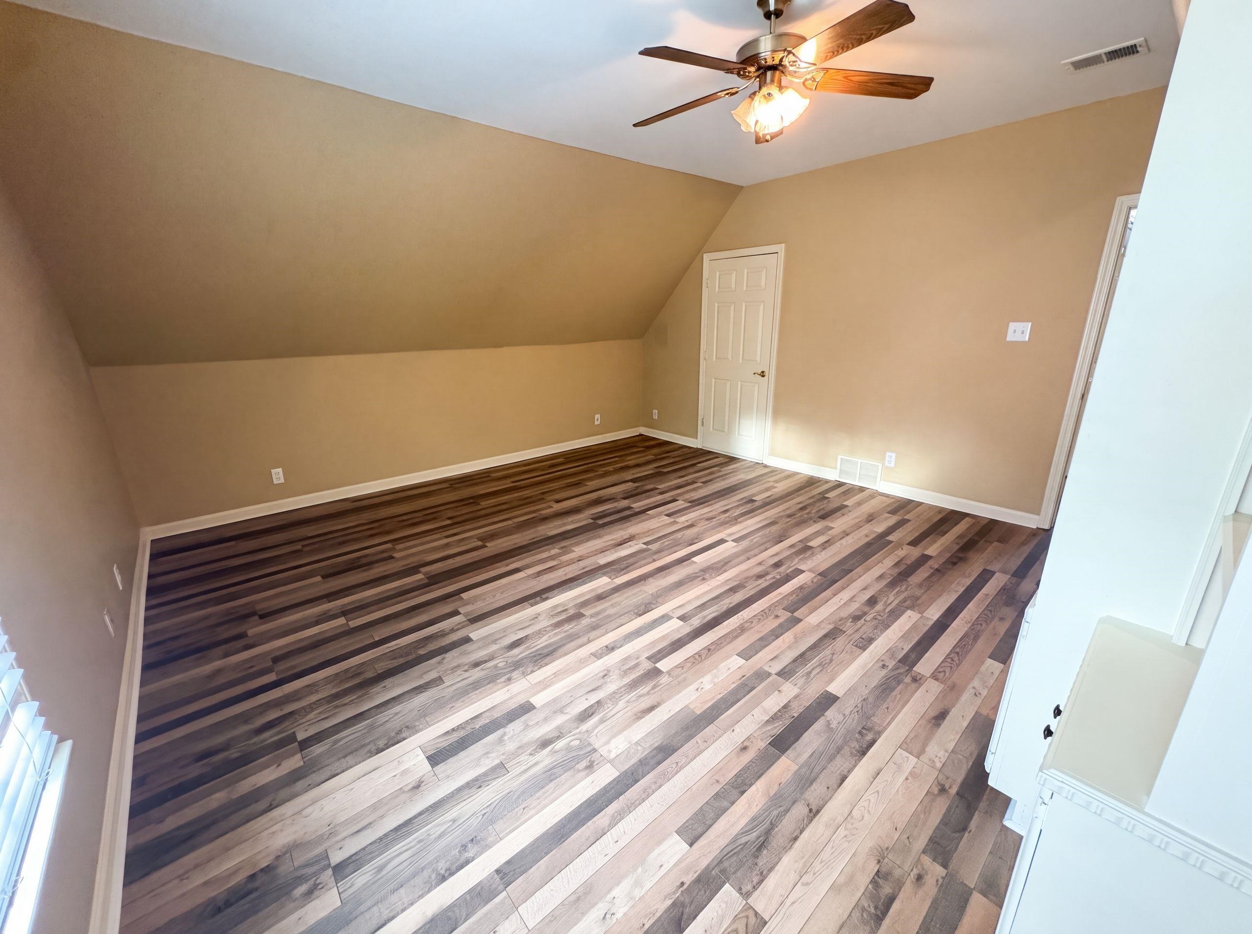 9424 Gotten Rd Property Photo 4