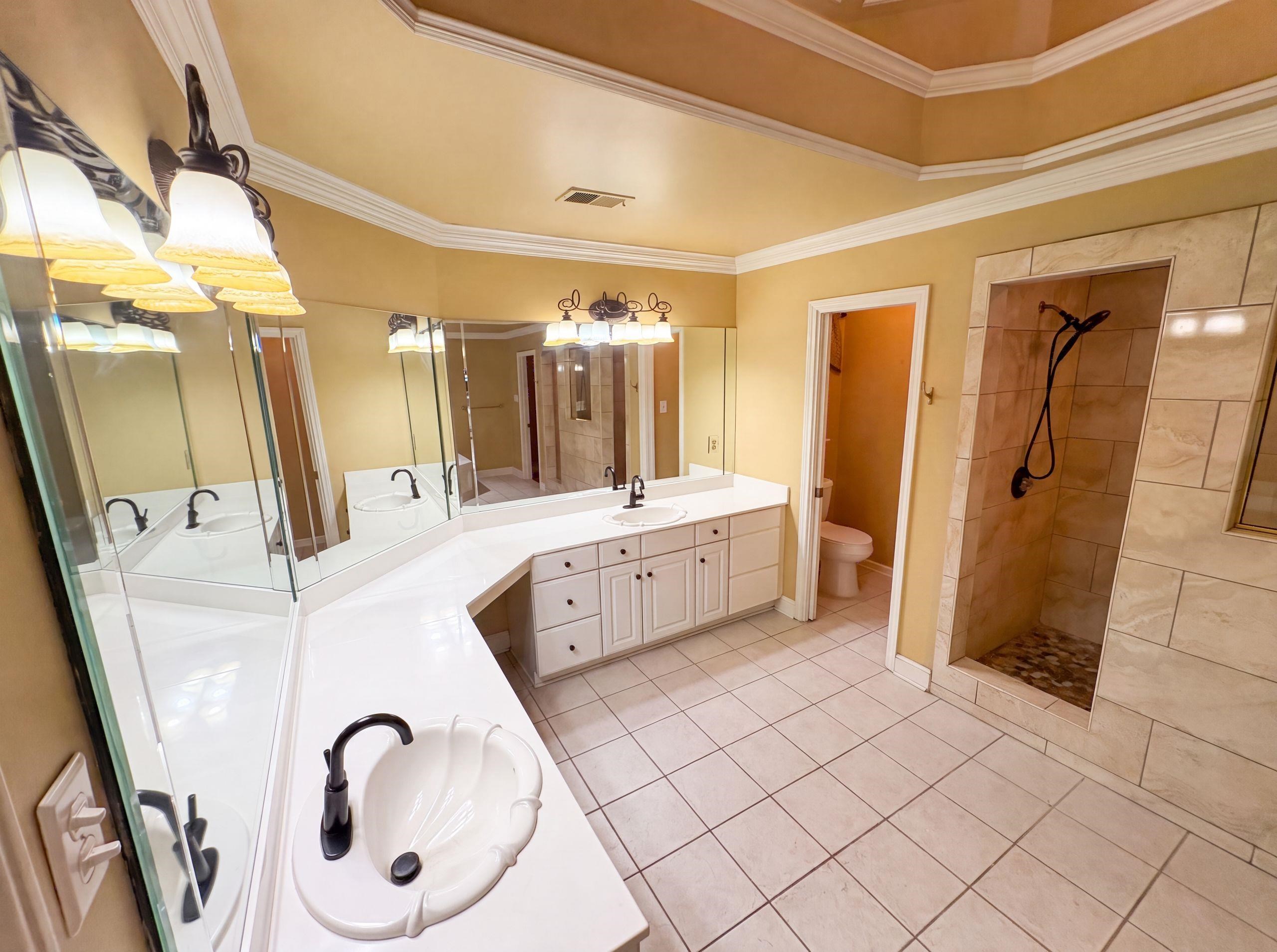 9424 Gotten Rd Property Photo 21