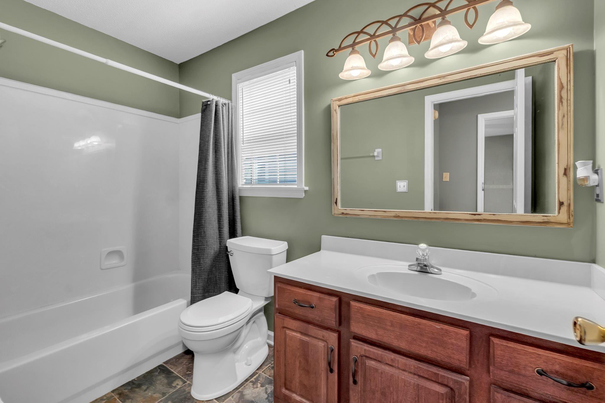 1209 Oak Creek Dr Property Photo 26