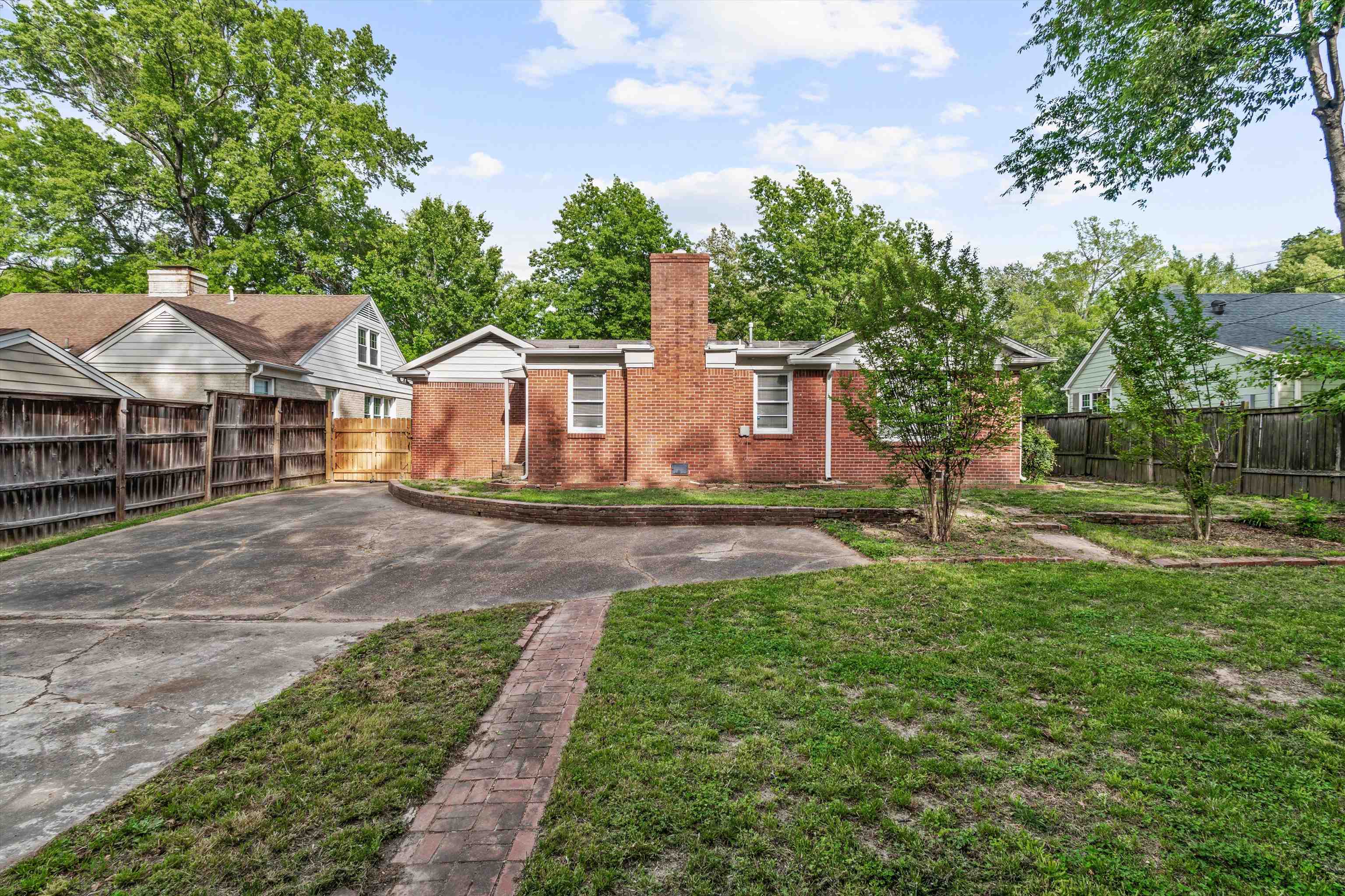 37 N Century St Property Photo 32