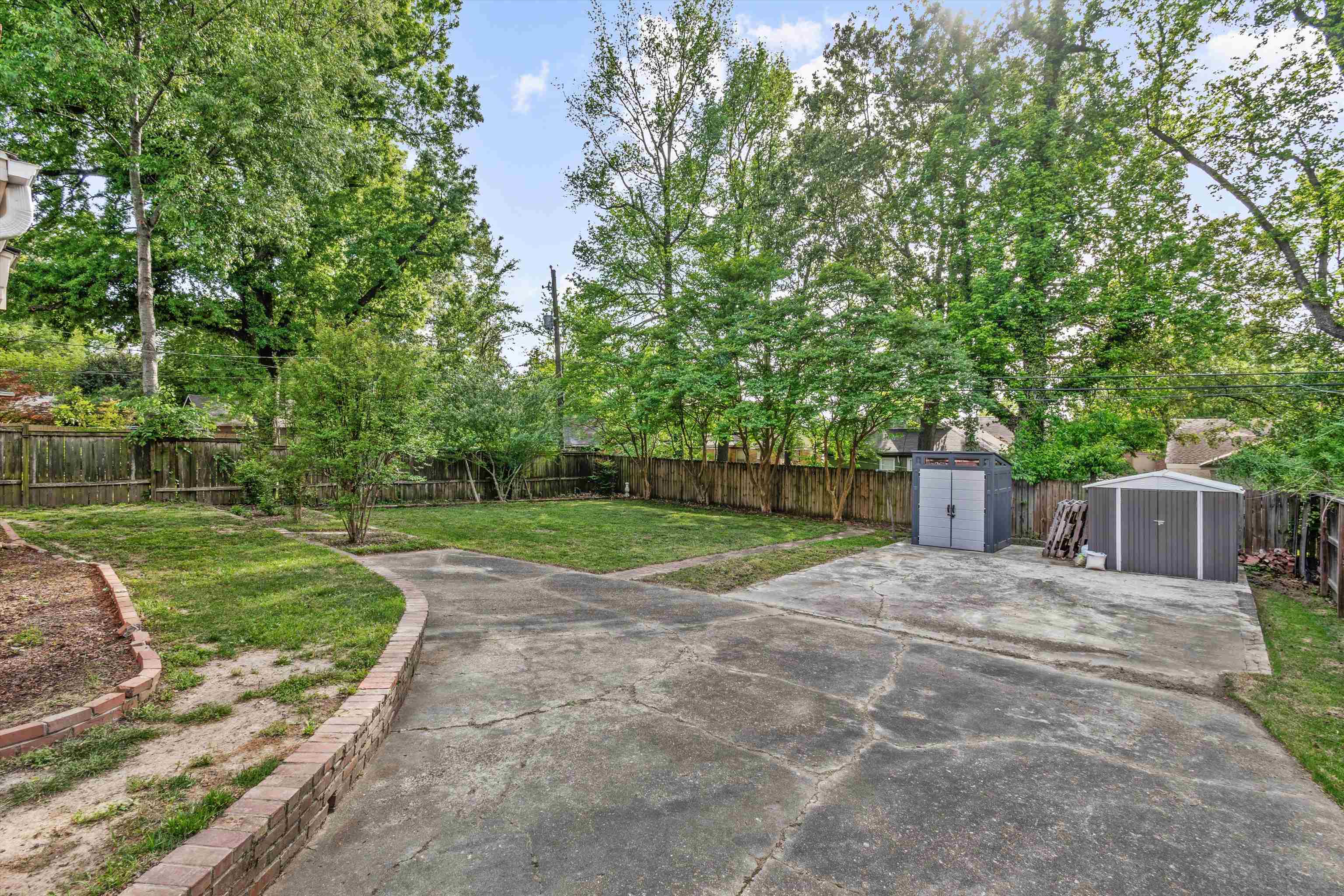 37 N Century St Property Photo 34