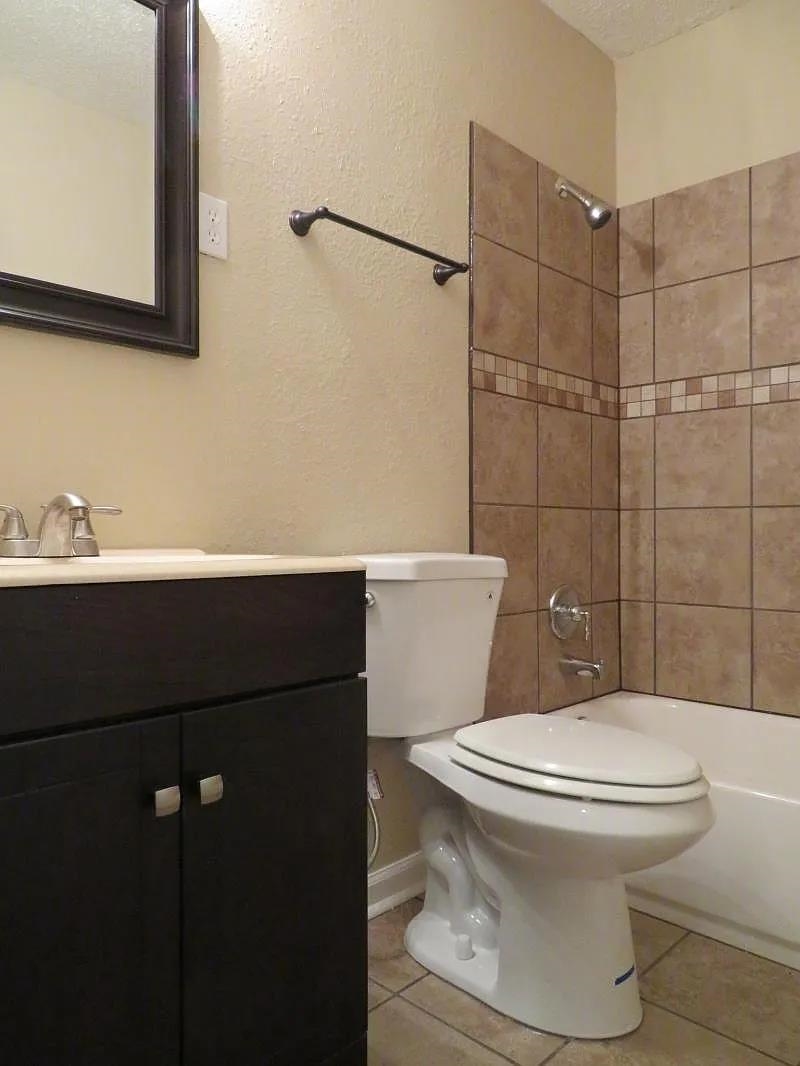 3987 Maynard Dr Property Photo 5