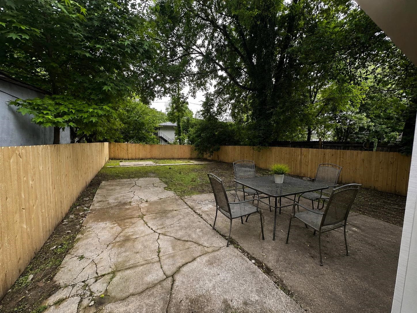 741 E Trigg Ave Property Photo 17