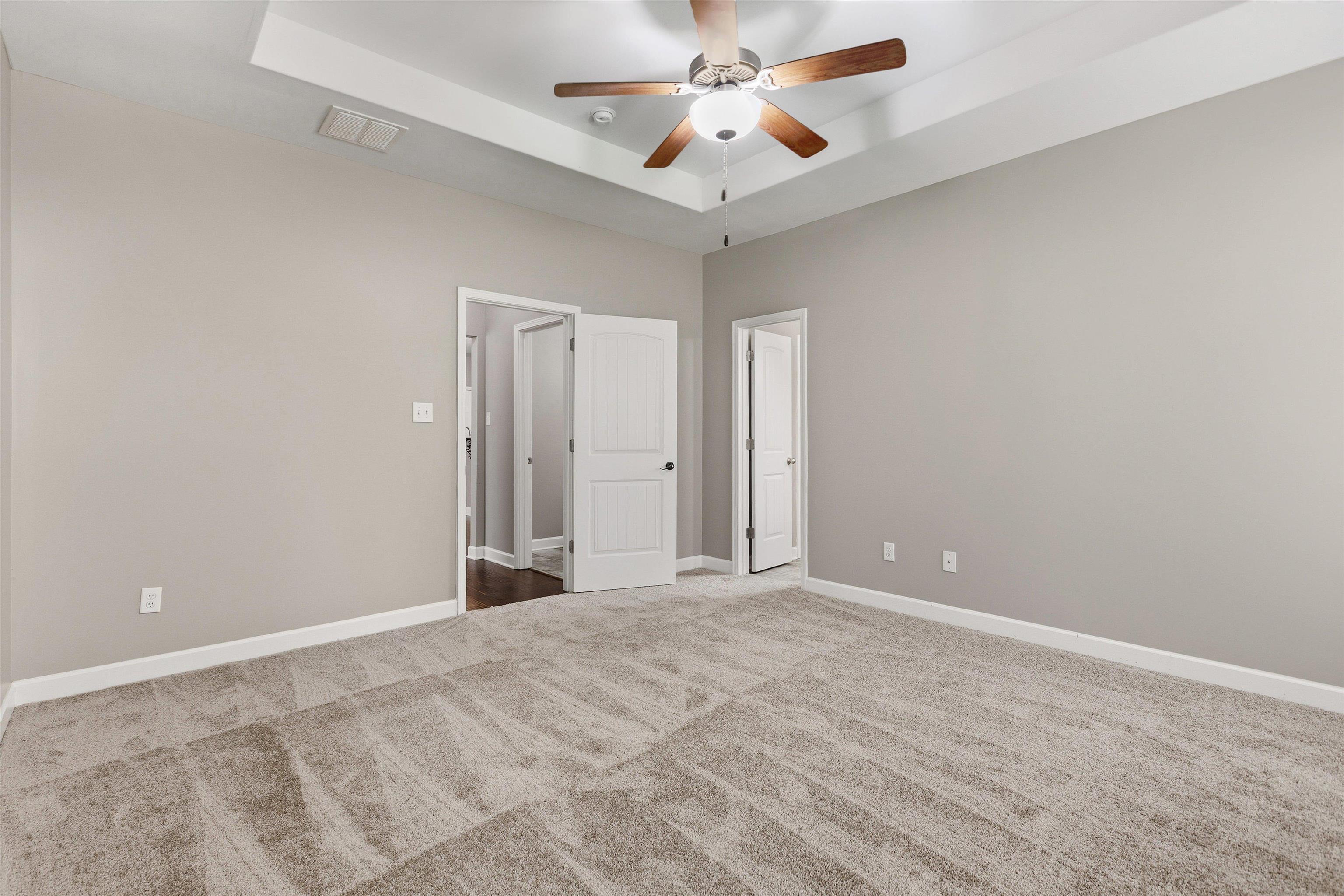 7668 Glen Laurel Way Property Photo 10