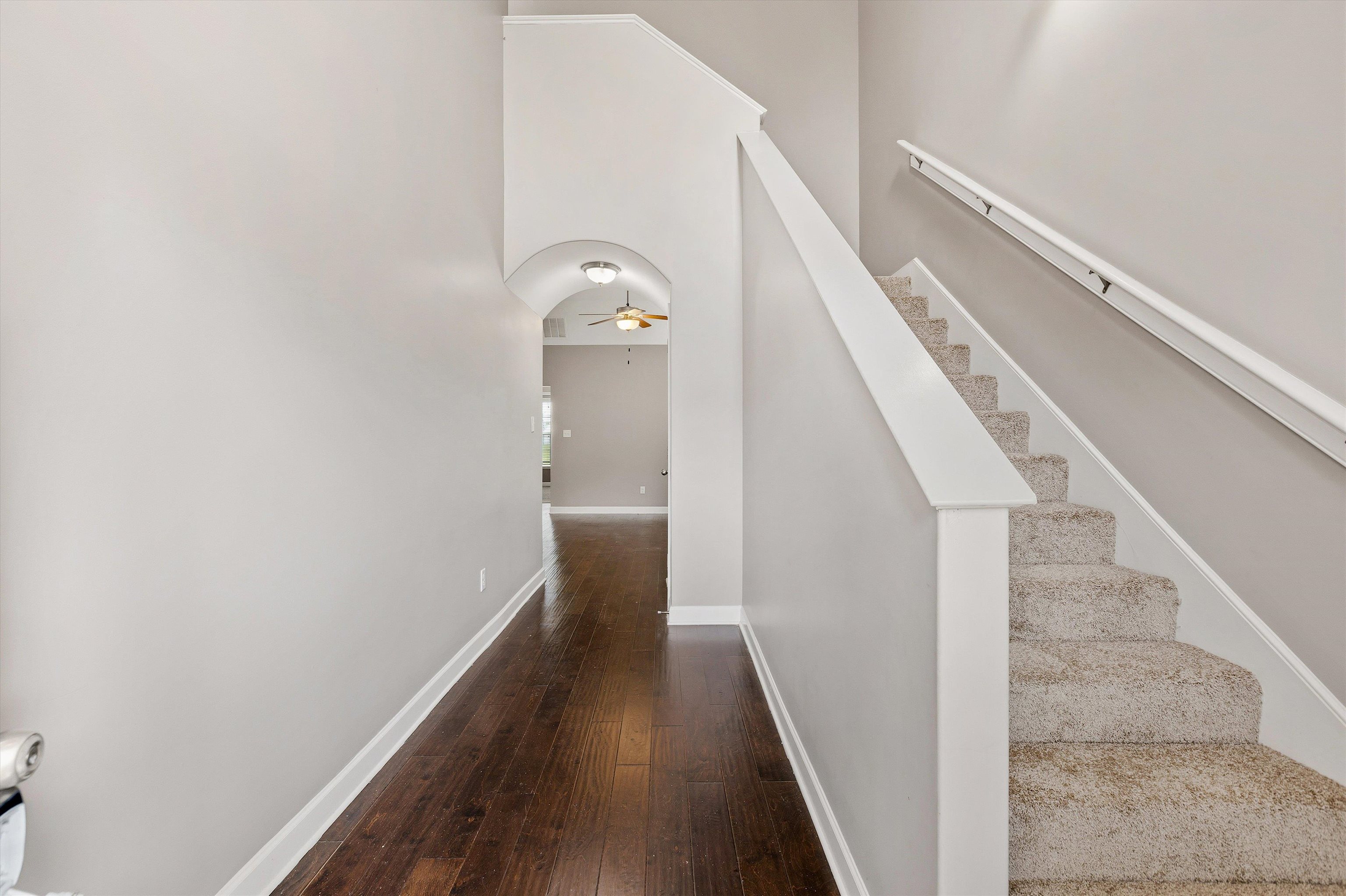7668 Glen Laurel Way Property Photo 13