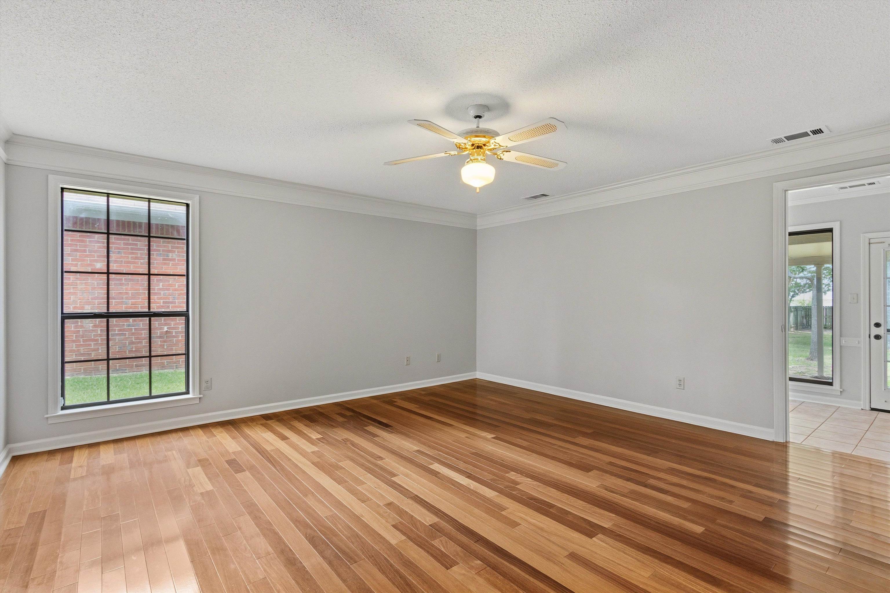 3738 Brook Trail Ln Property Photo 13